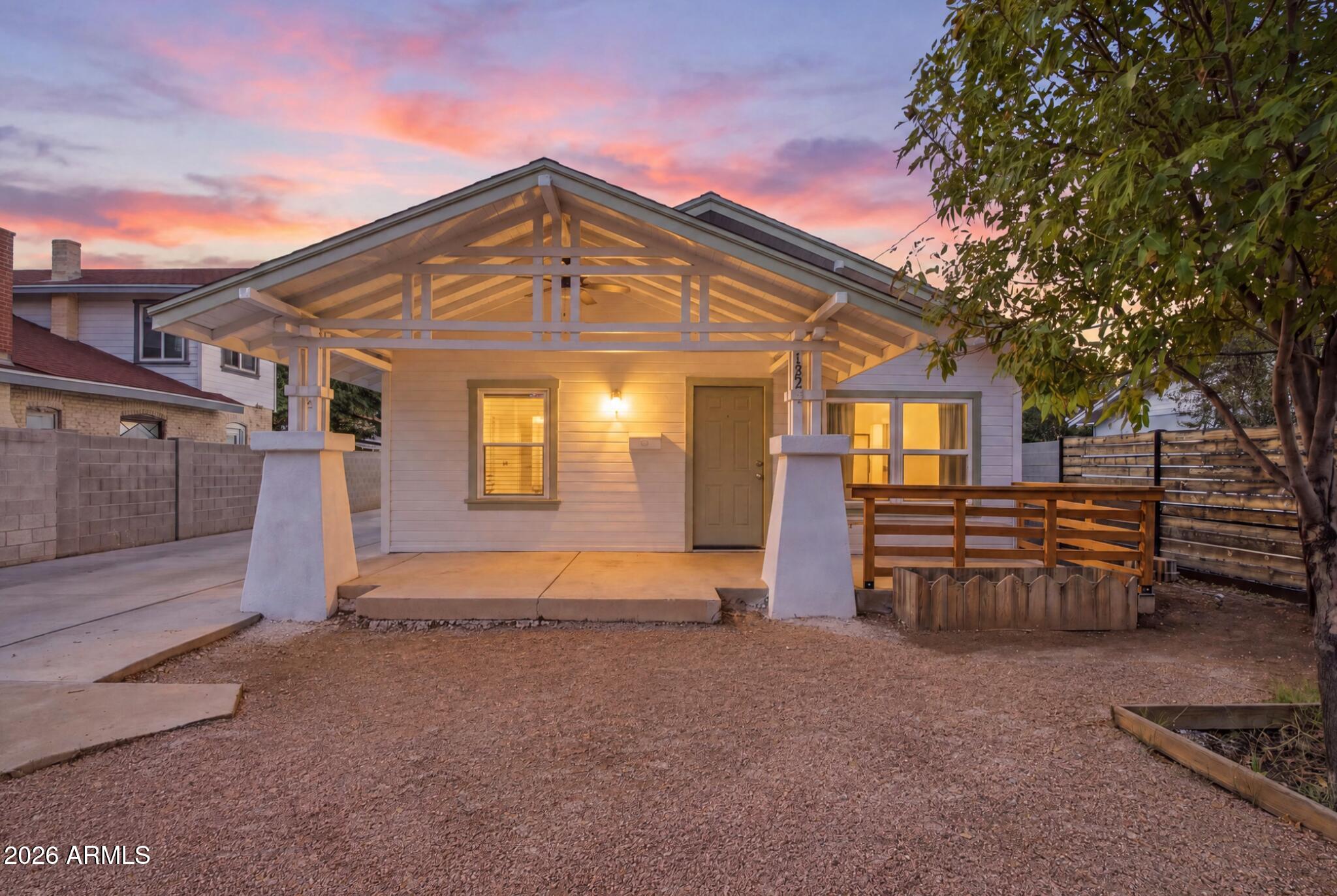 132 S Hibbert, Mesa, AZ 85210 | Realty.com