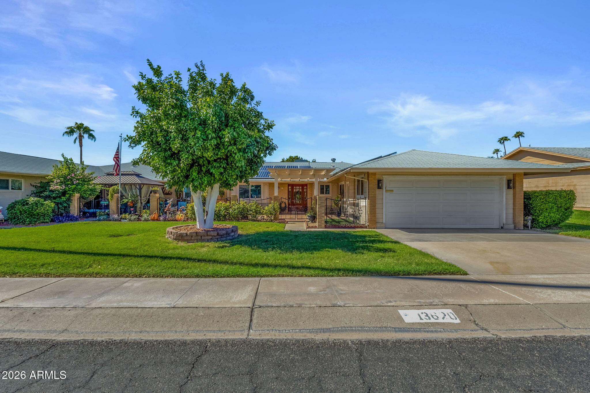 13620 N Hawthorn Drive — photo