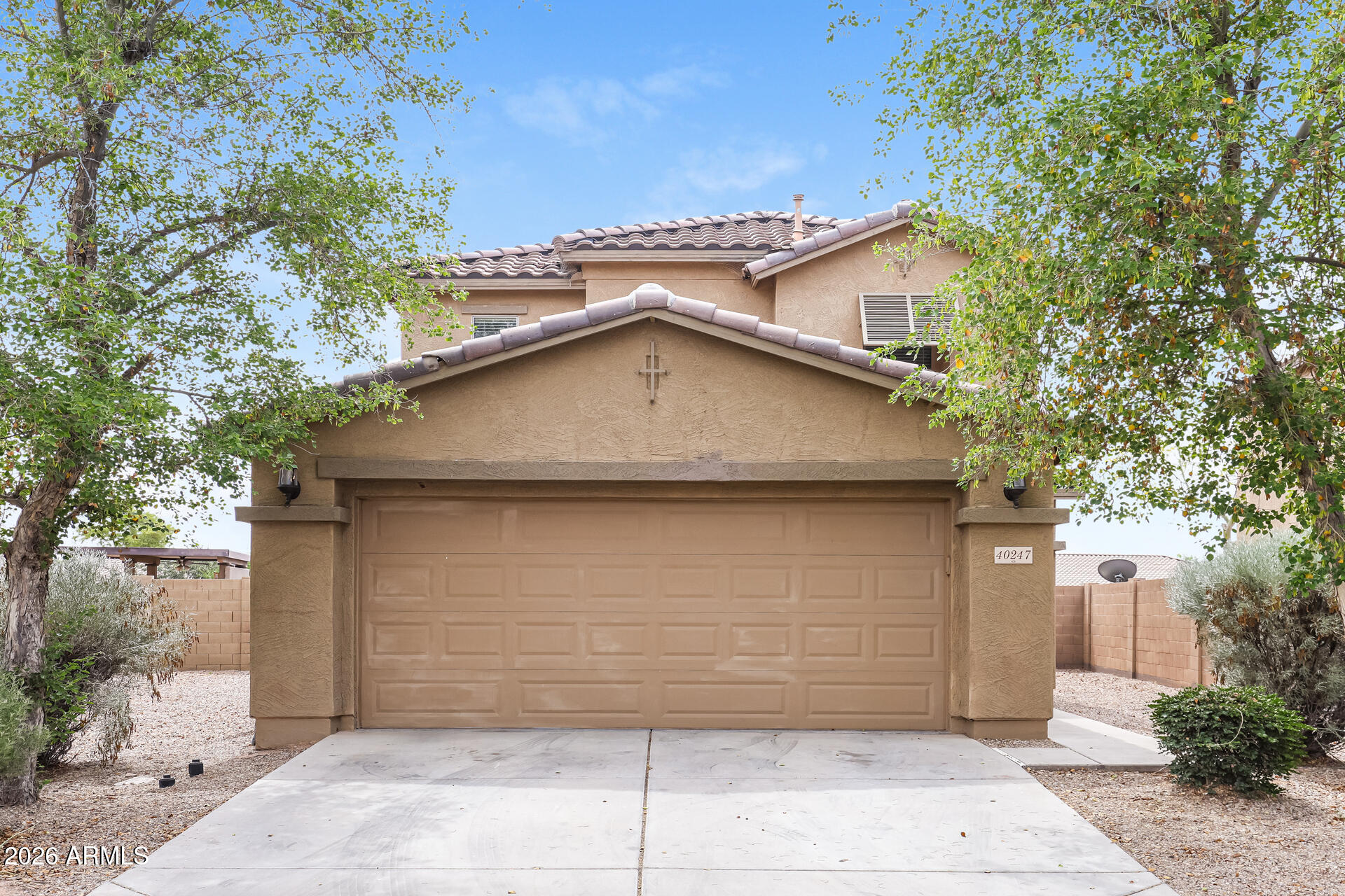40247 W Helen Court — photo