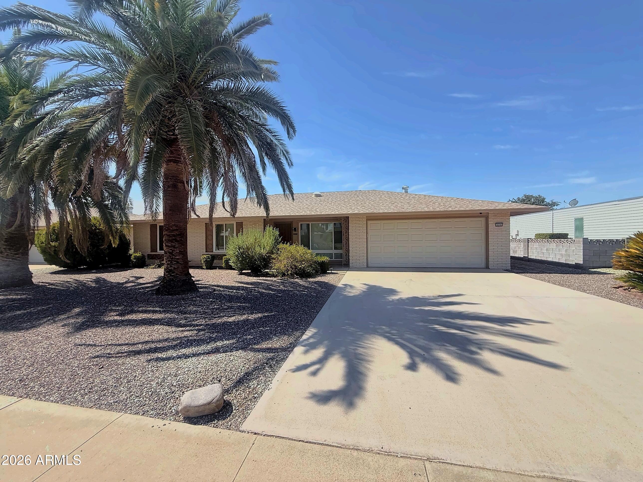 10243 W Burns Drive — photo