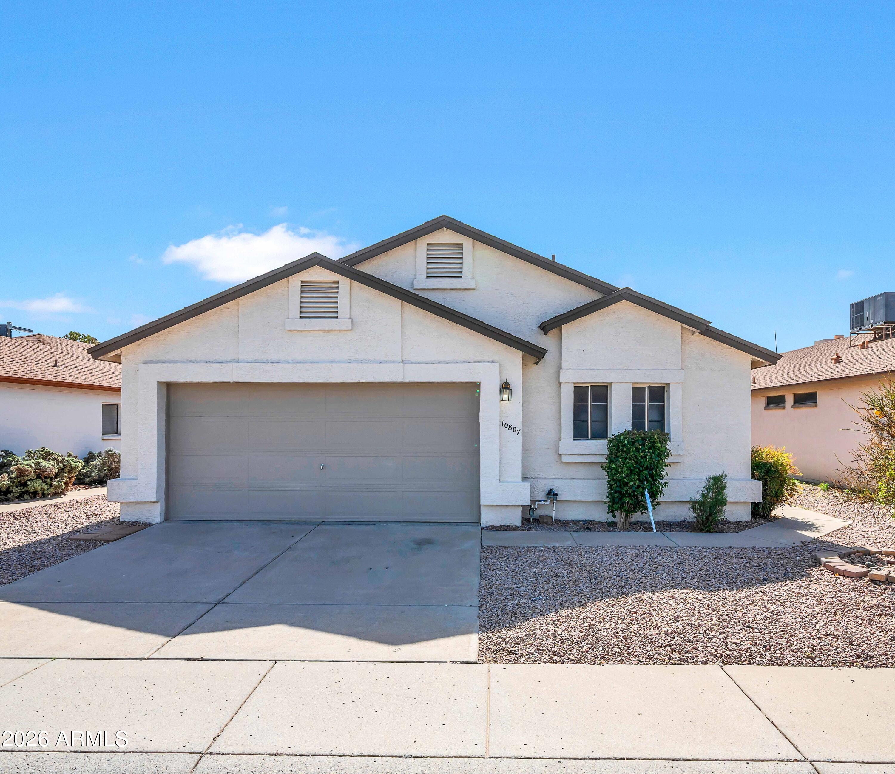 10807 W Ruth Avenue — photo