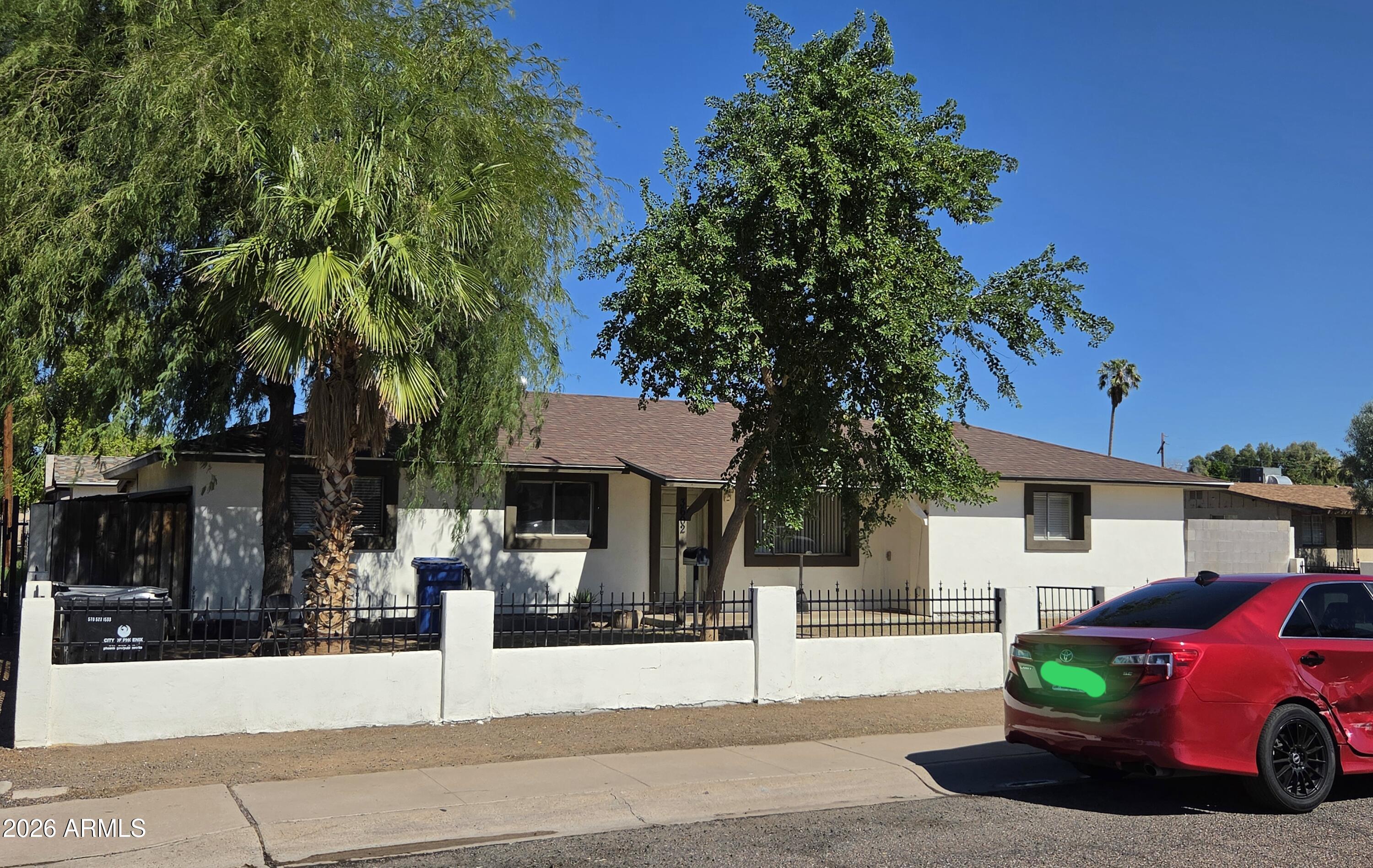 3602 W Palmaire Avenue — photo