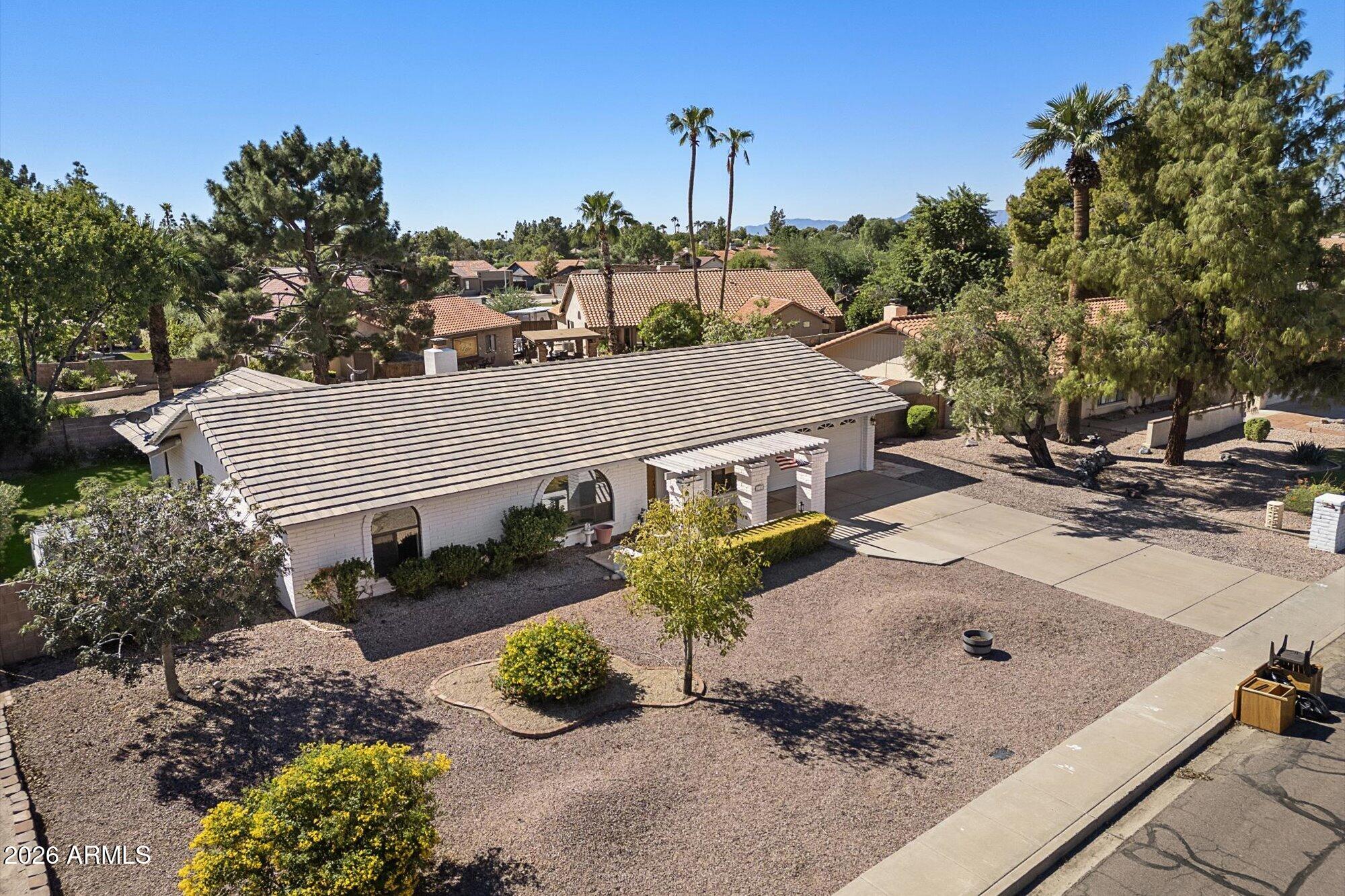 1163 E Vinedo Lane — photo