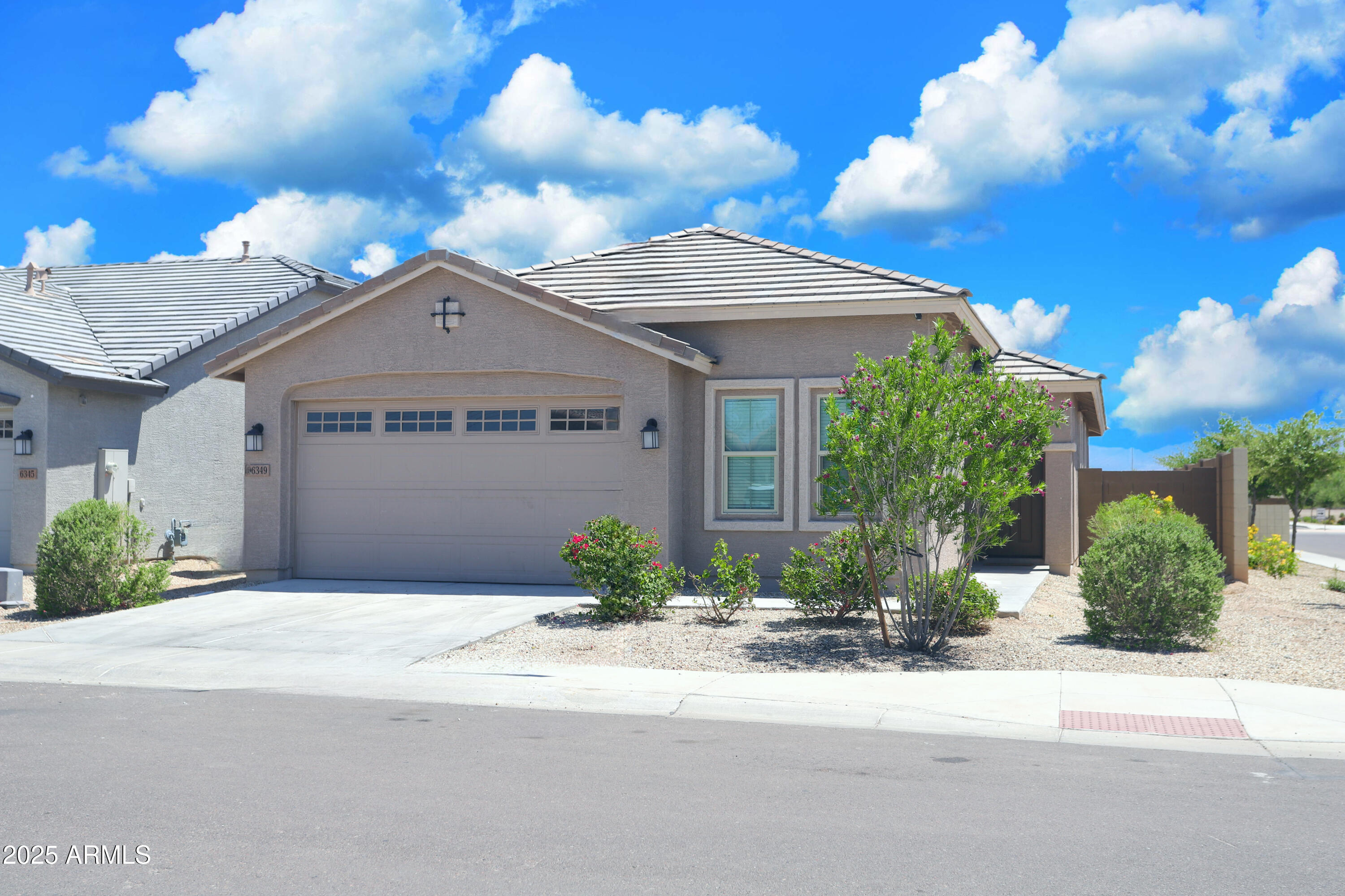 6349 W Raymond Street — photo