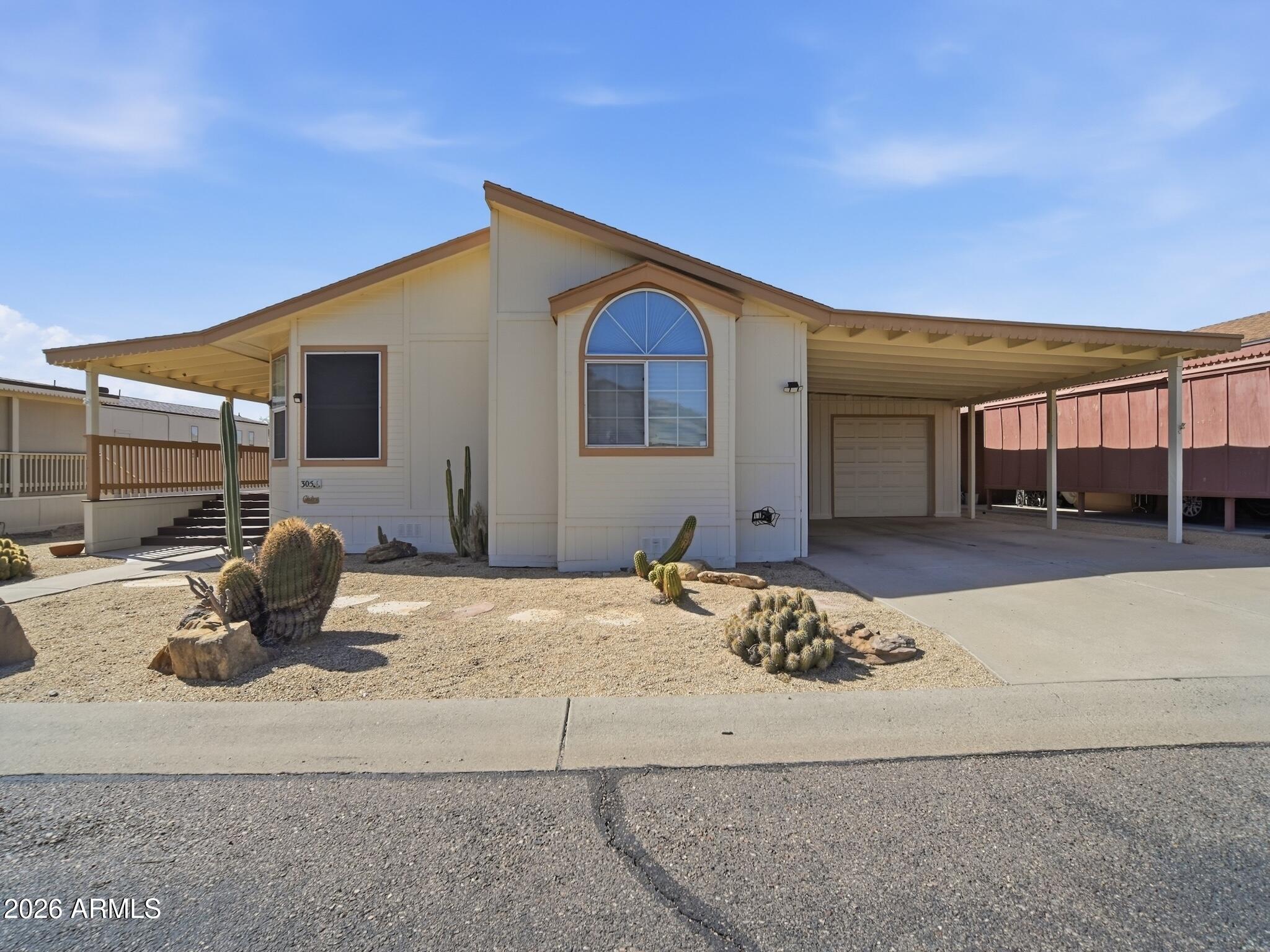 3901 E Pinnacle Peak Road 305 — photo
