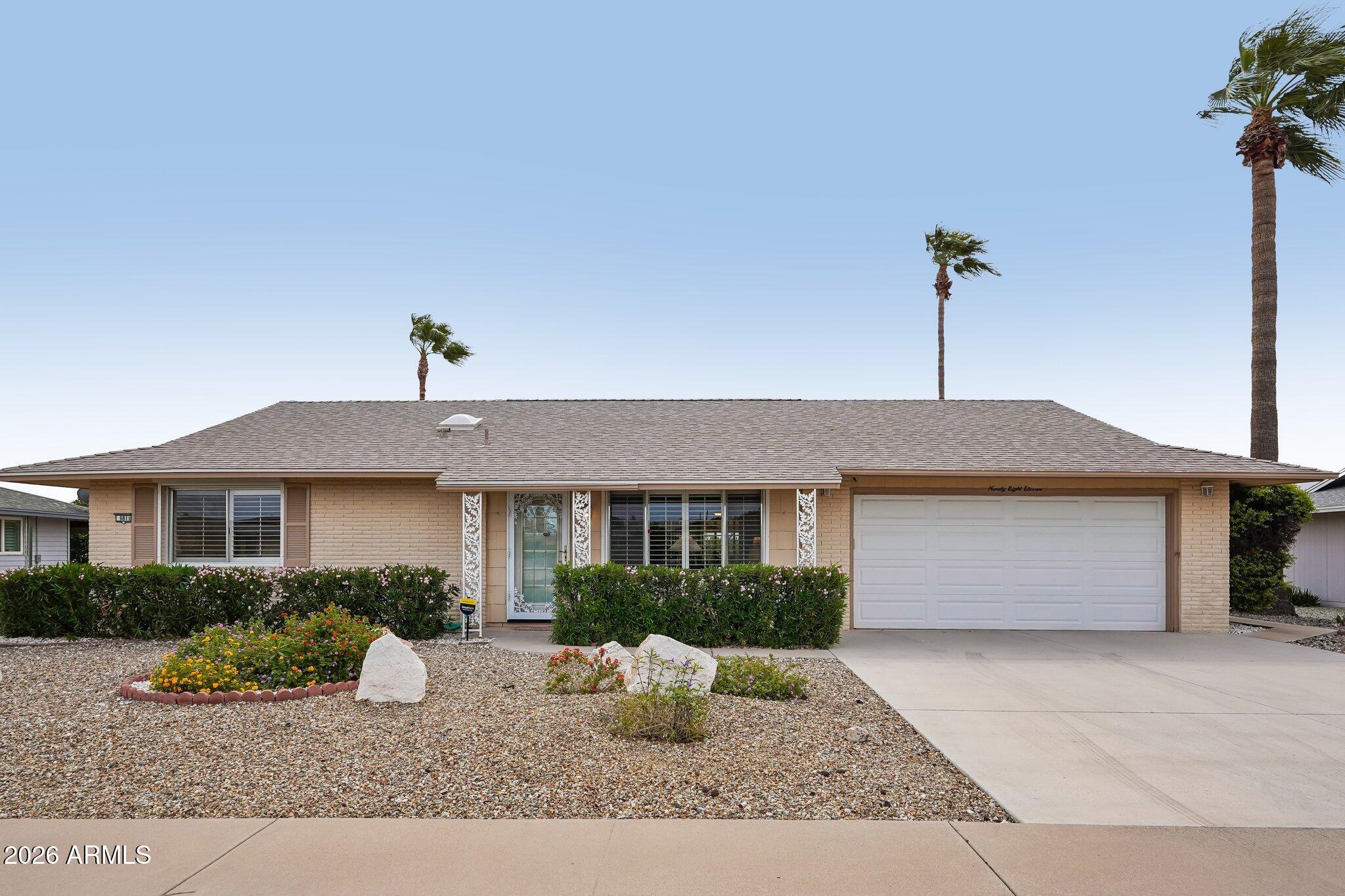 9811 W Mockingbird Drive — photo