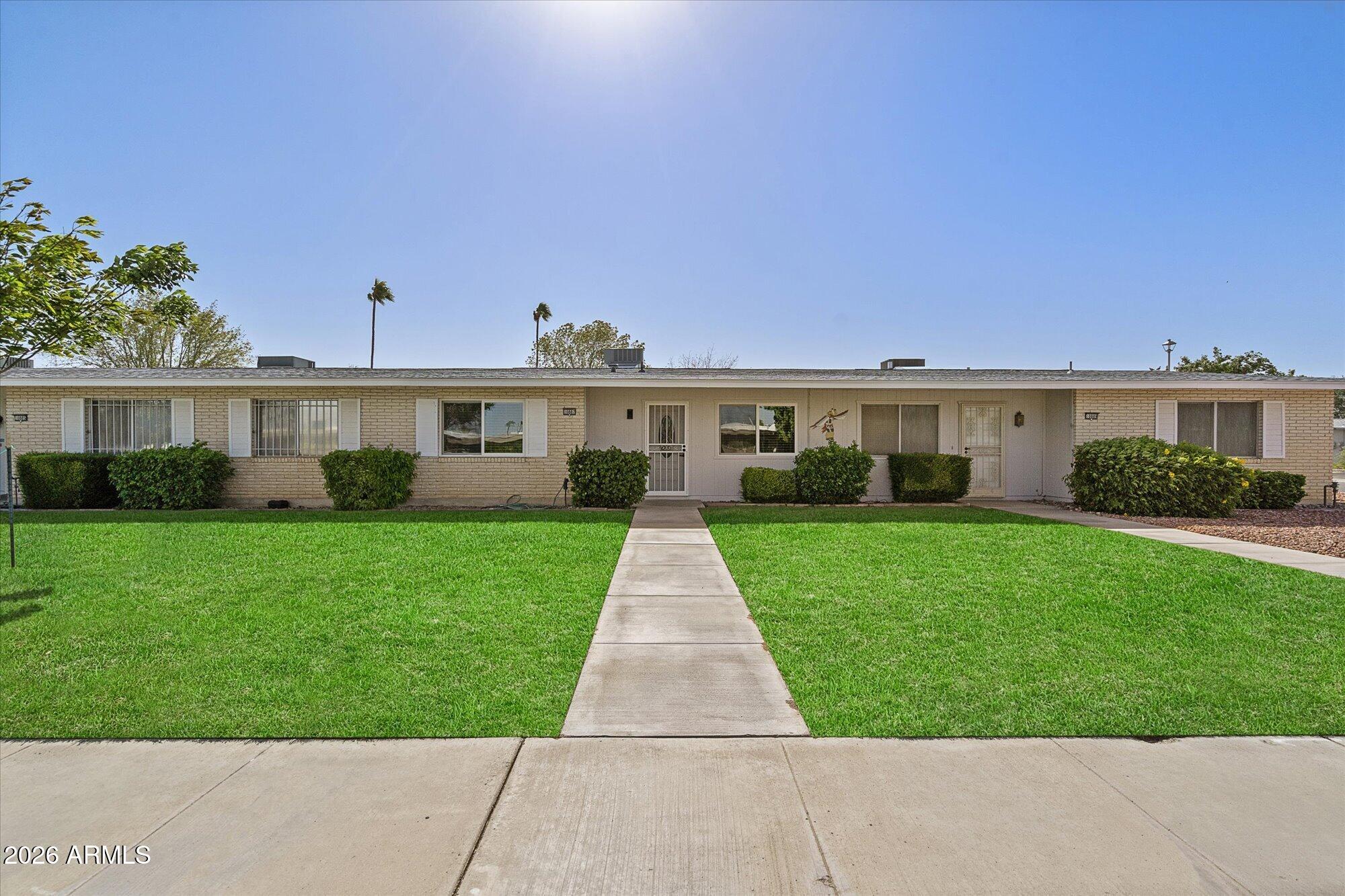 10887 W Thunderbird Boulevard — photo