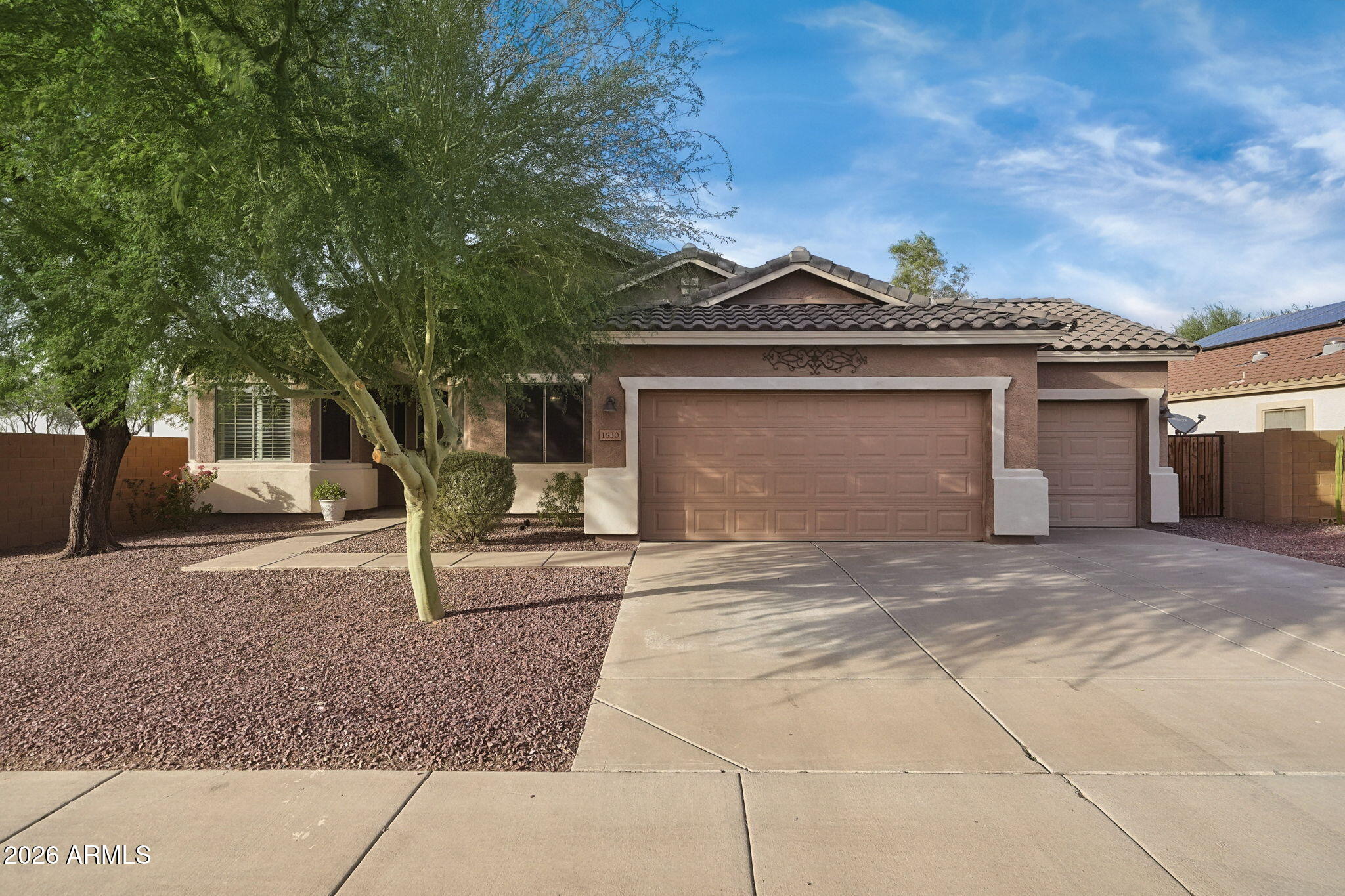 1530 E Fontana Drive — photo