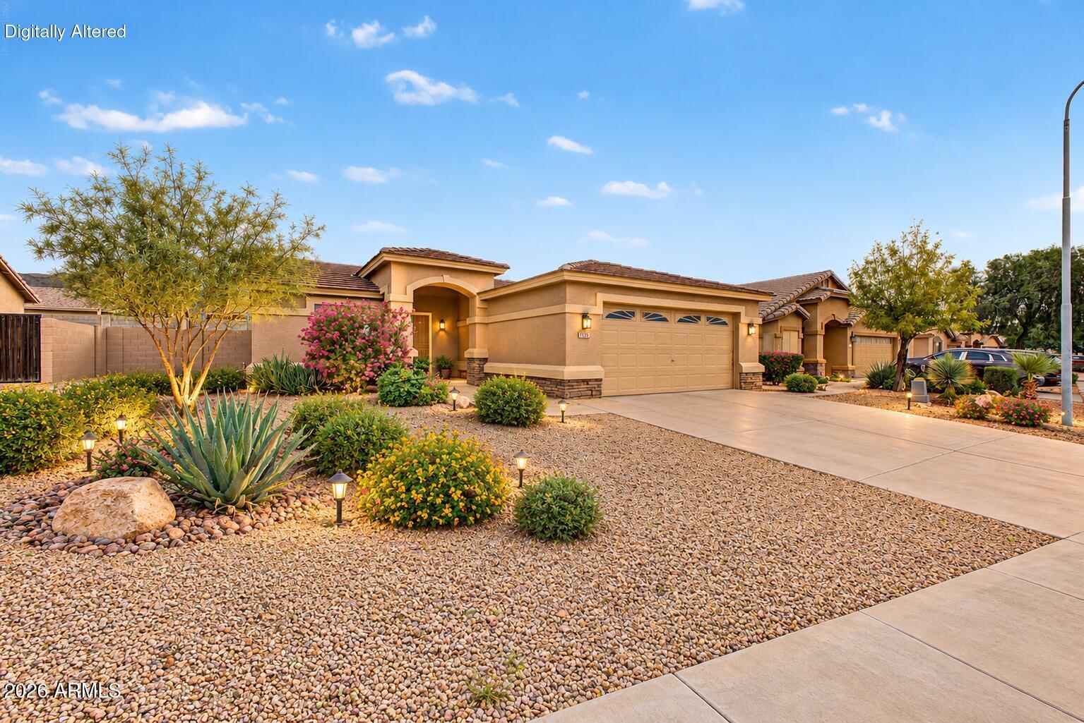 1713 E Desert Lane — photo
