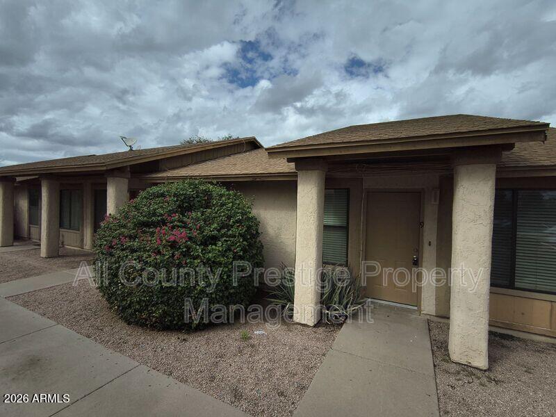 44 S Williams Unit 9 — photo