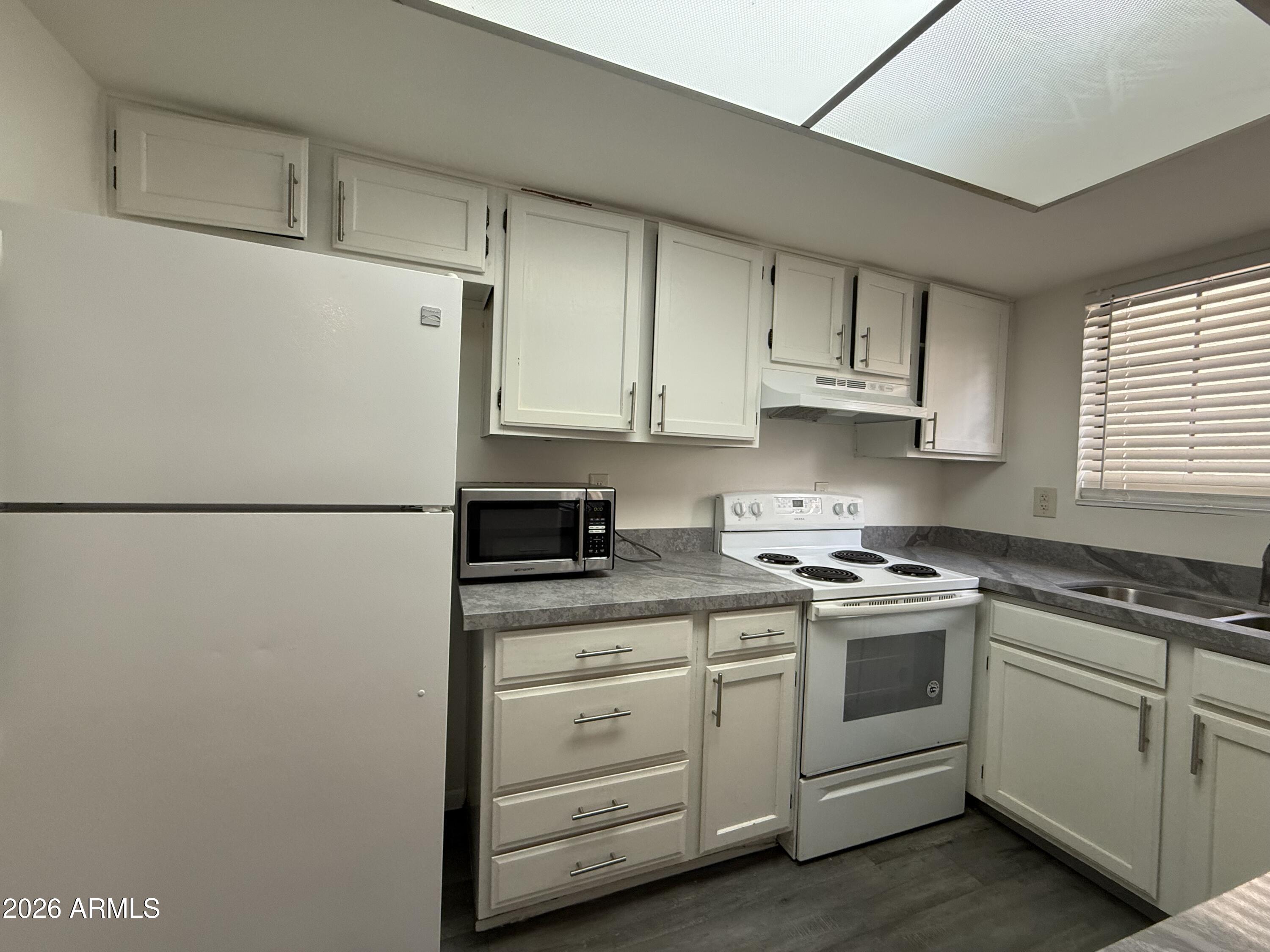 1245 W 1st Street Unit 121 — photo