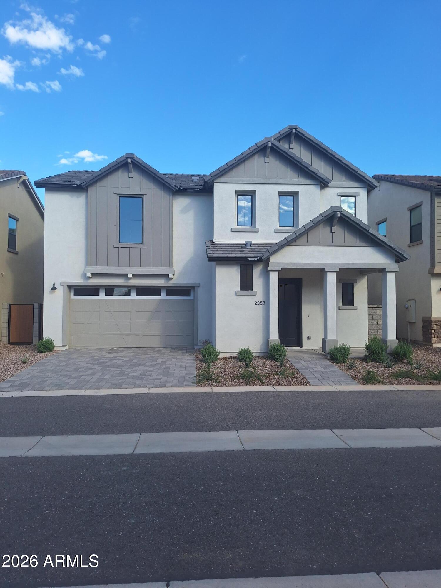 2357 E Stephens Court — photo