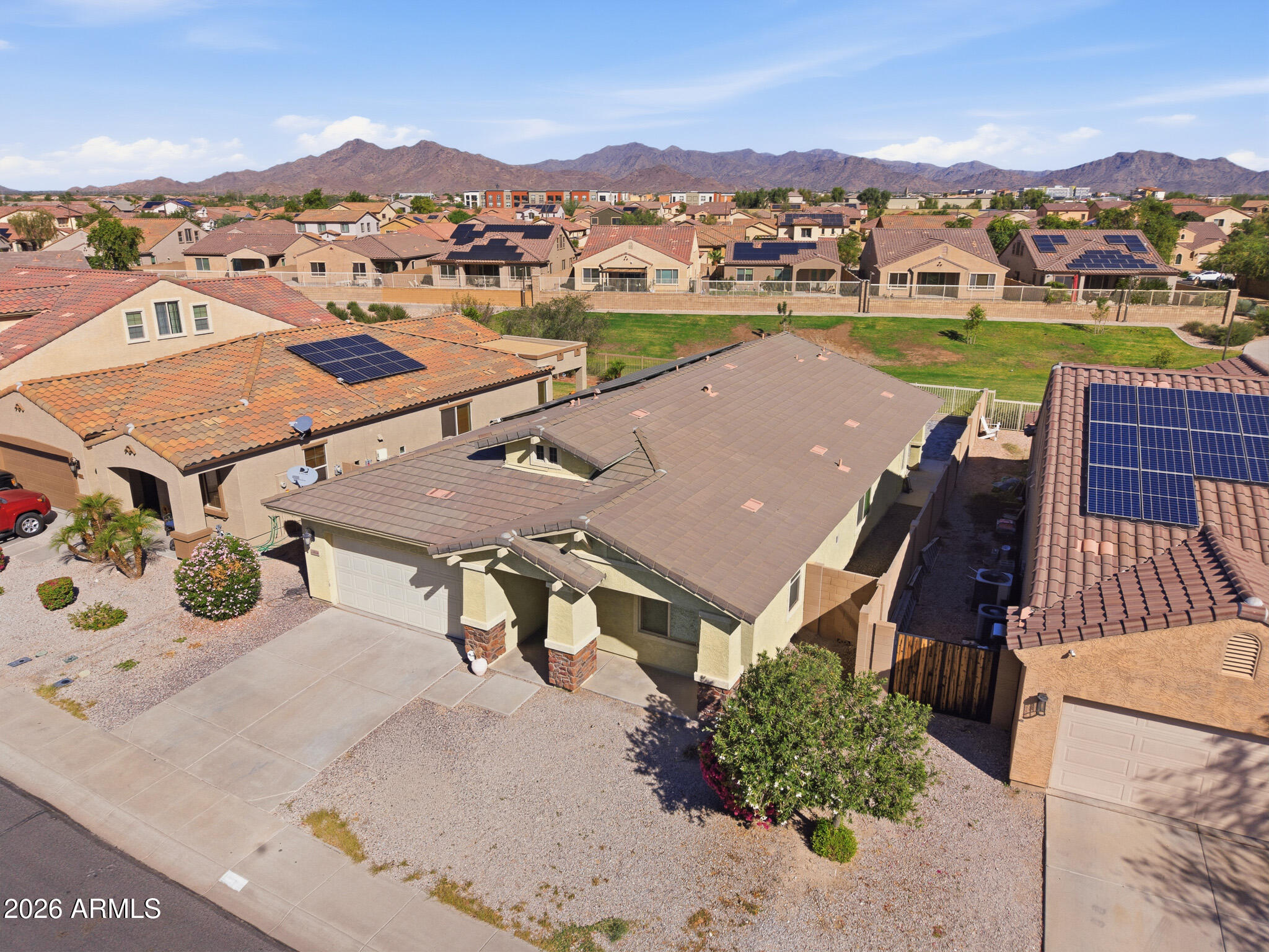 23614 W Chickasaw Street — photo