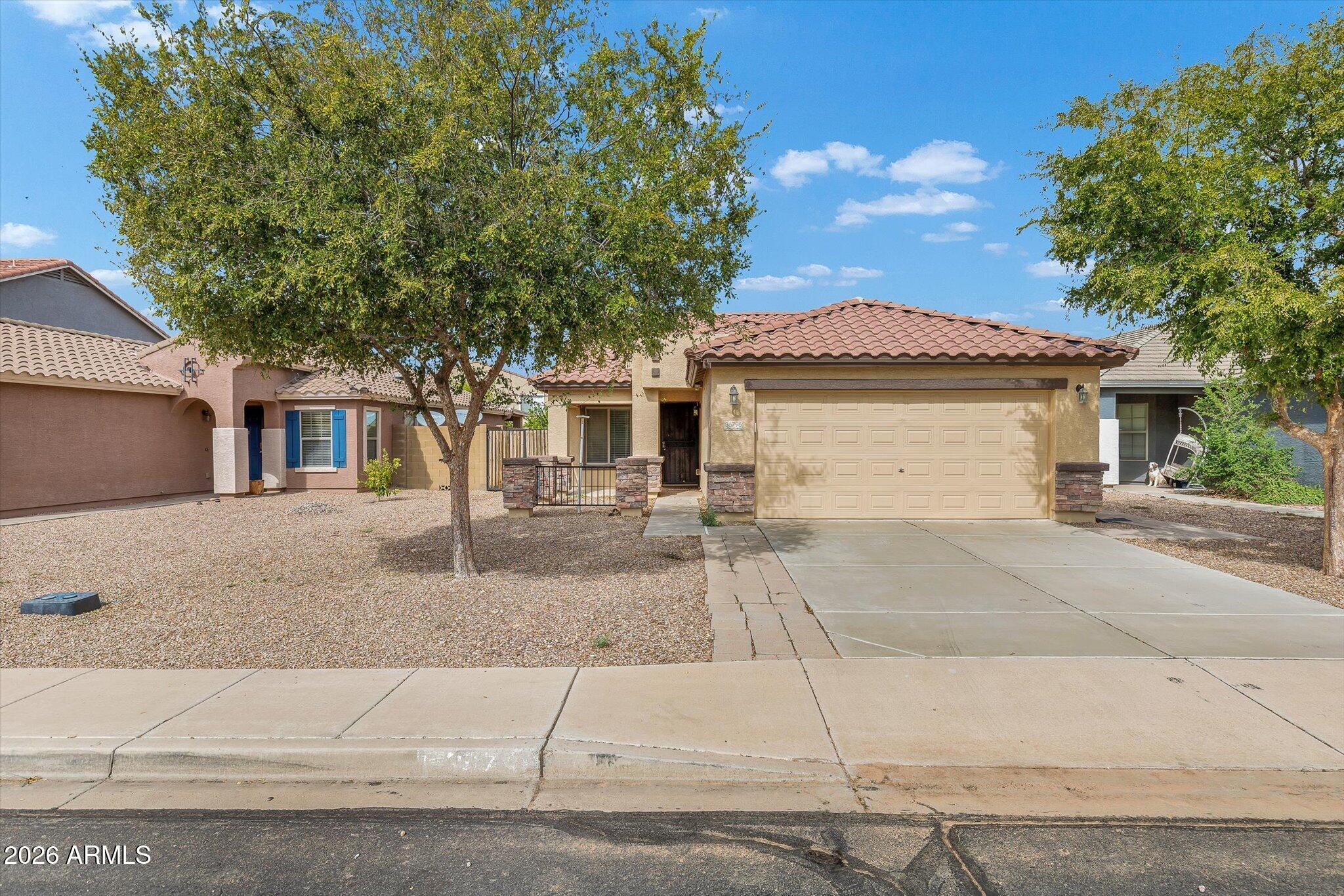 36796 W Mondragone Lane — photo