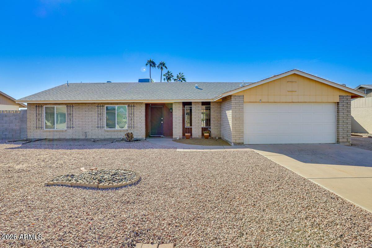 4933 W Larkspur Drive — photo