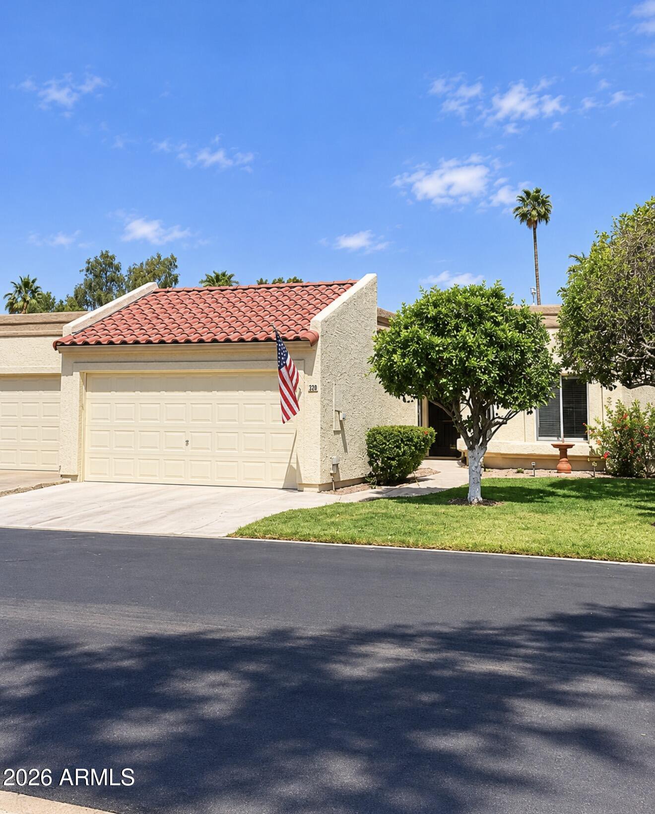 558 S Palo Verde Way — photo