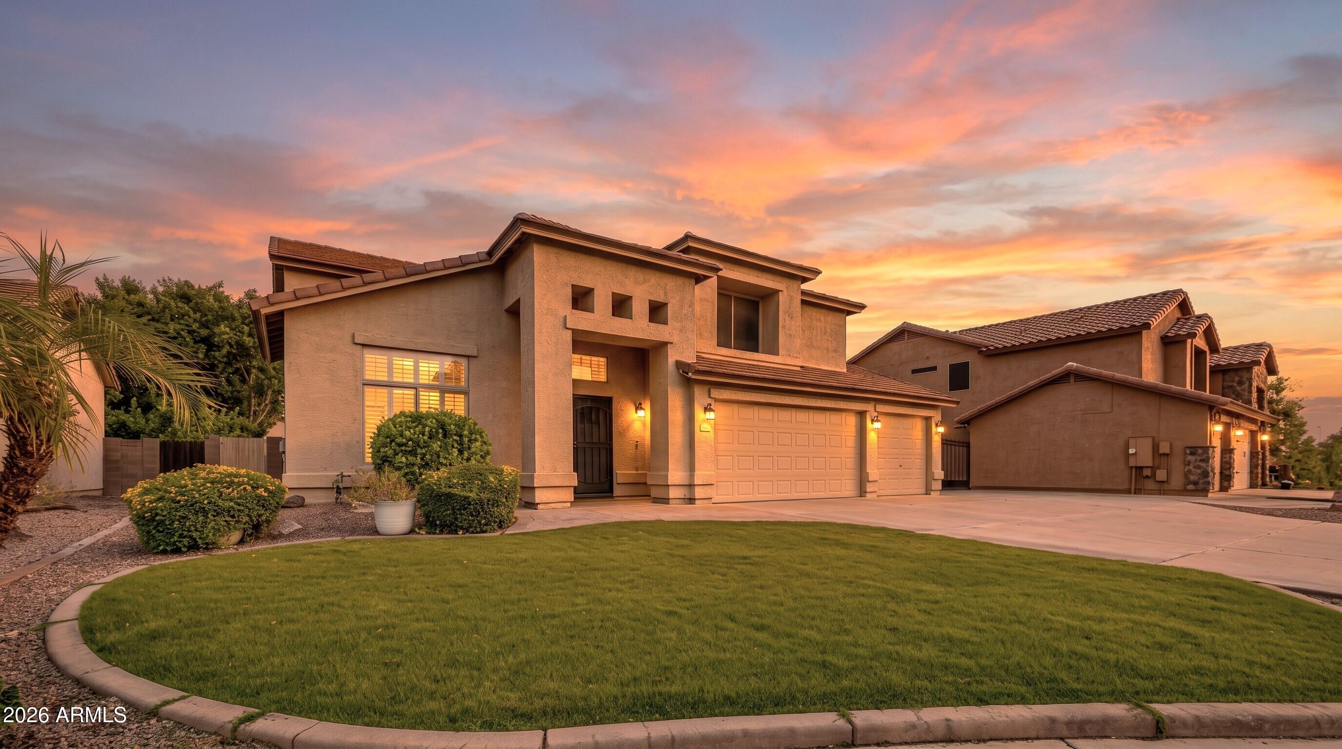 1038 E Harrison Court — photo