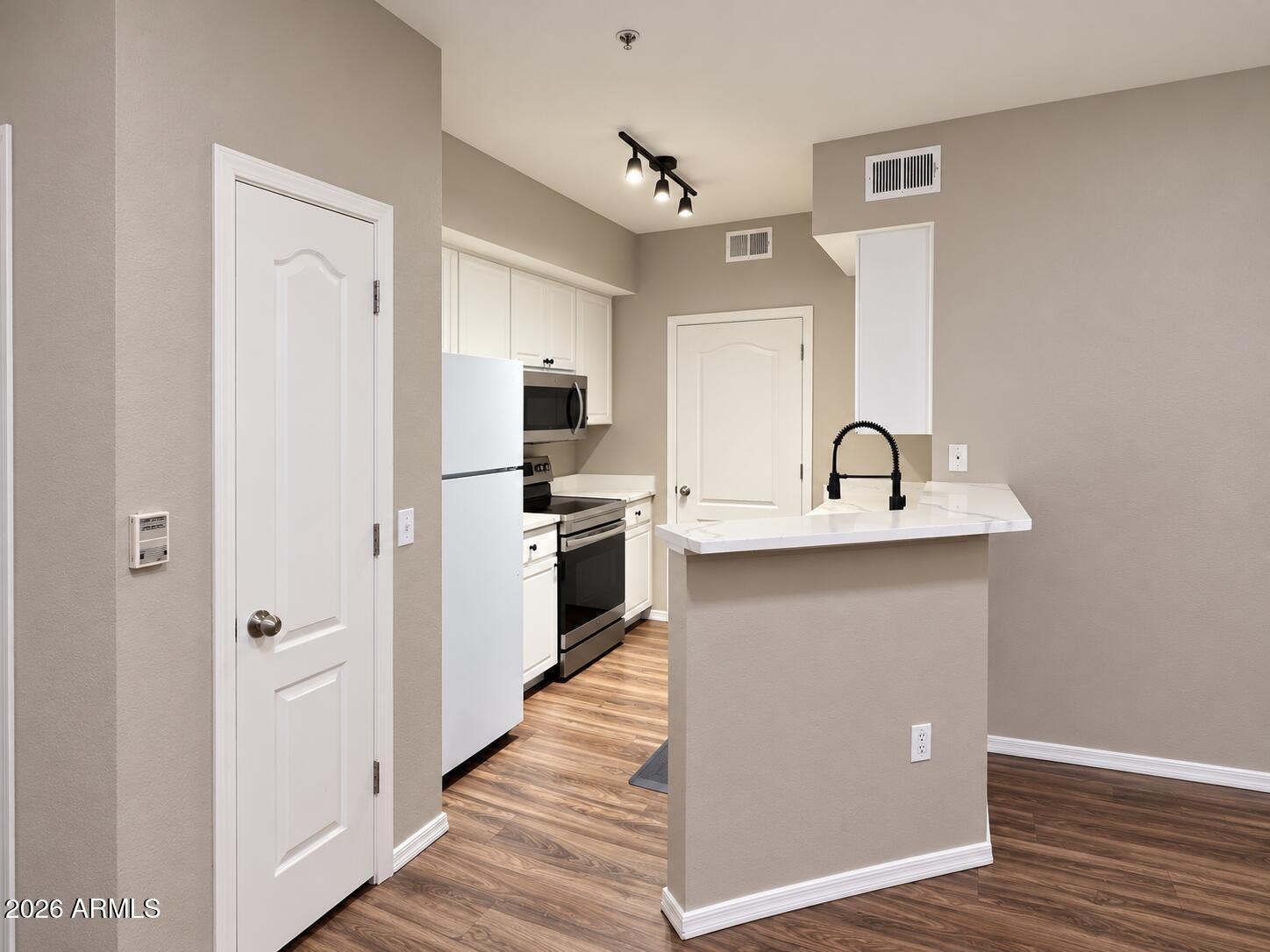 1701 E Colter Street Unit 391 — photo