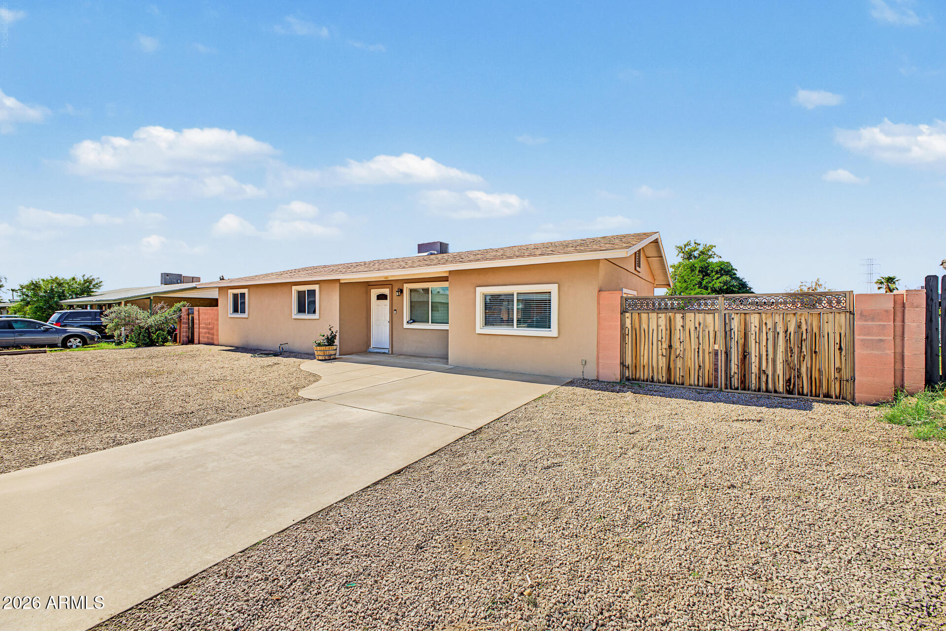 950 N 96th Place — photo