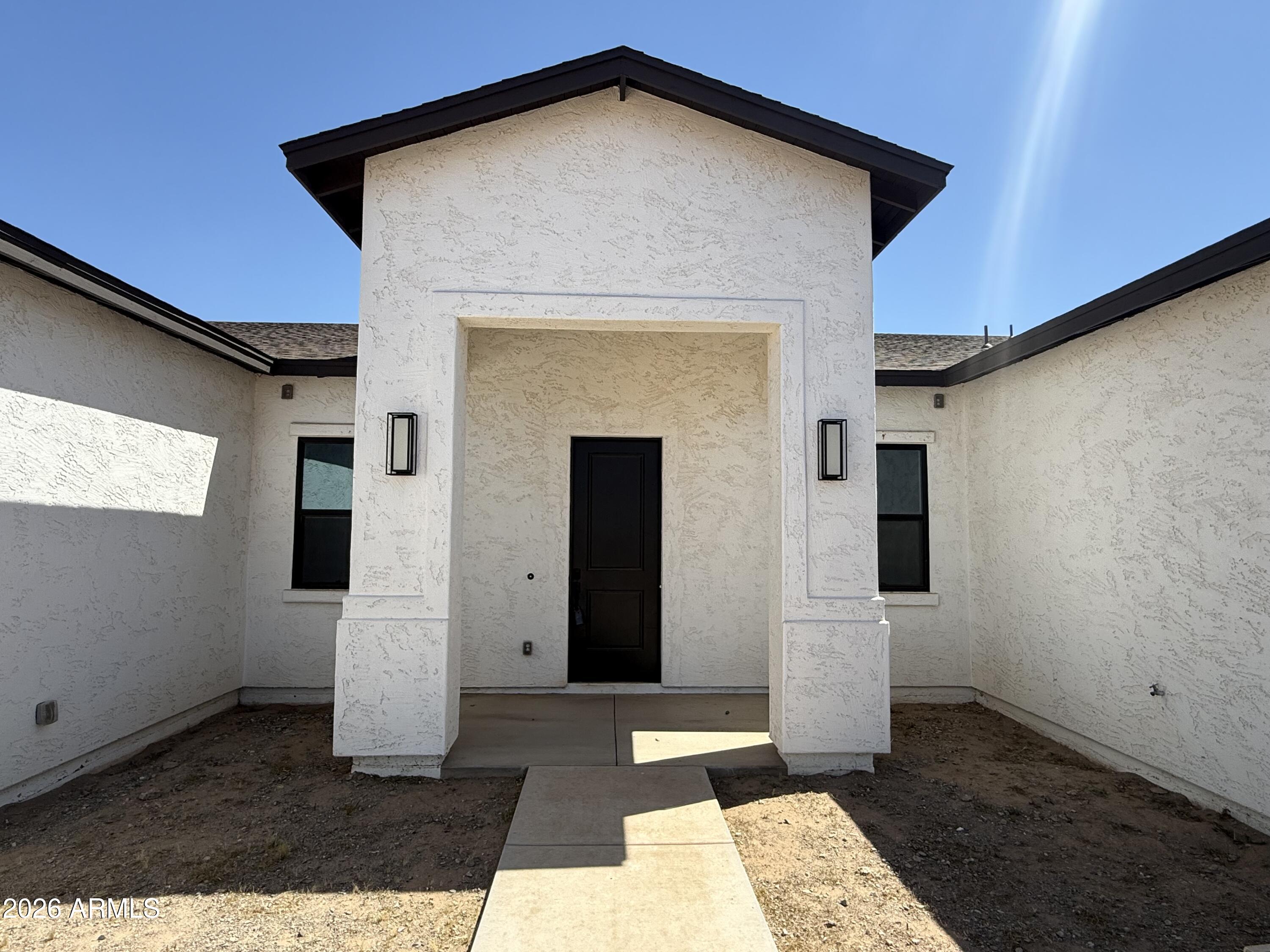 22227 W Dixileta Drive — photo