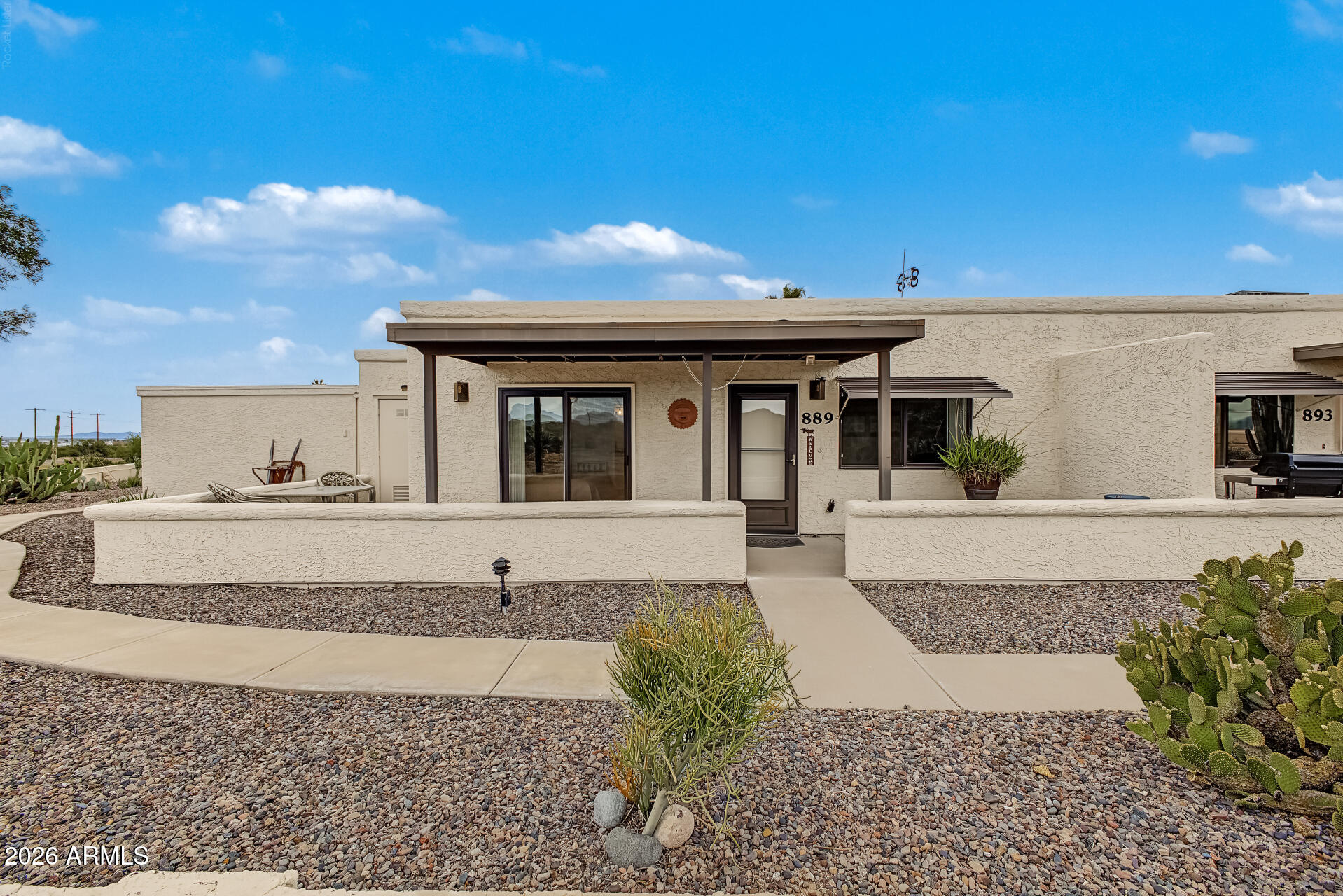 889 E Lancaster Circle — photo