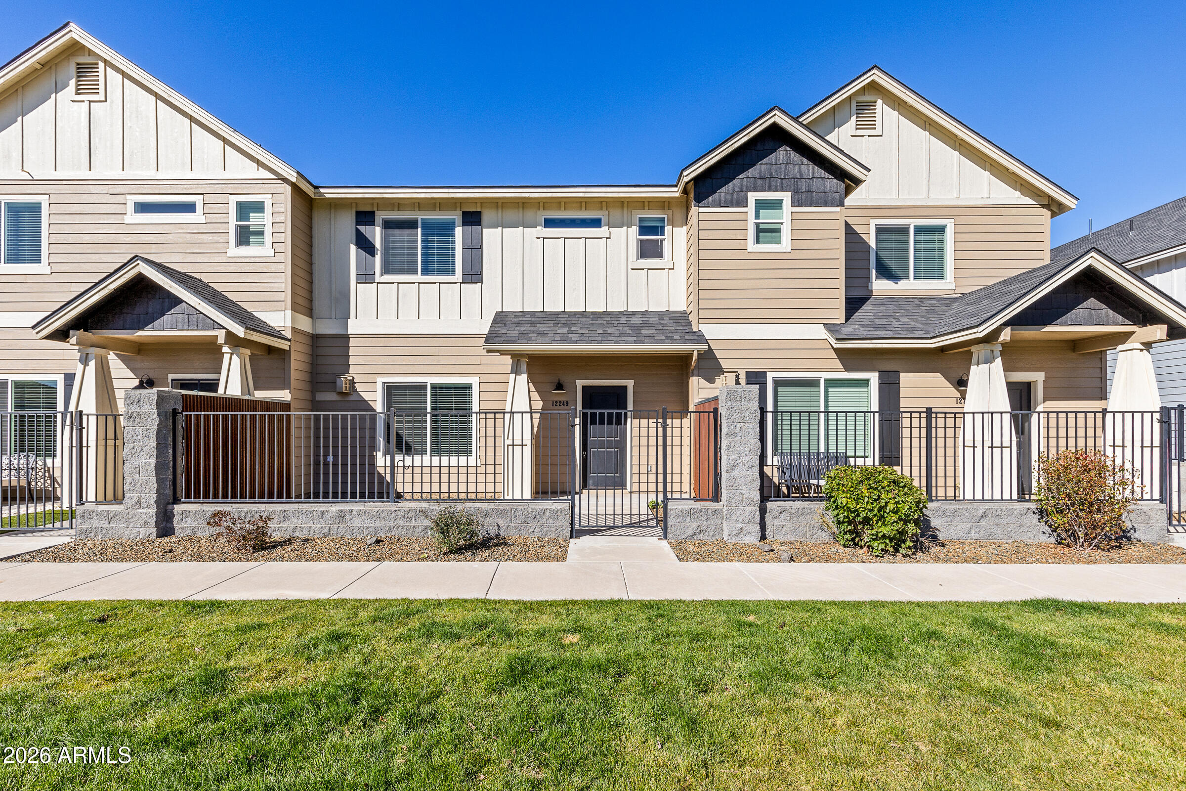12249 Curtis Court — photo