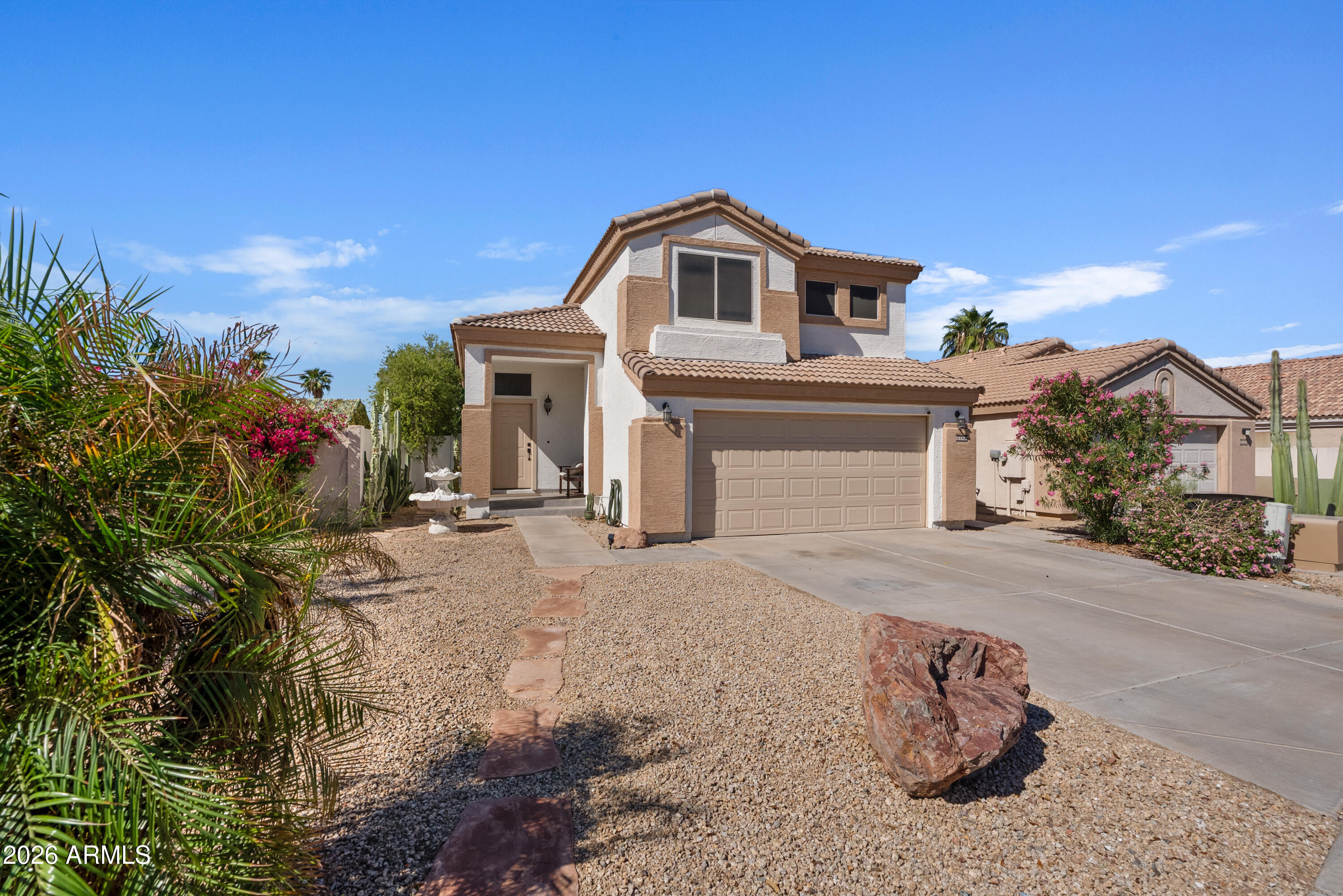 13523 W Desert Flower Drive — photo
