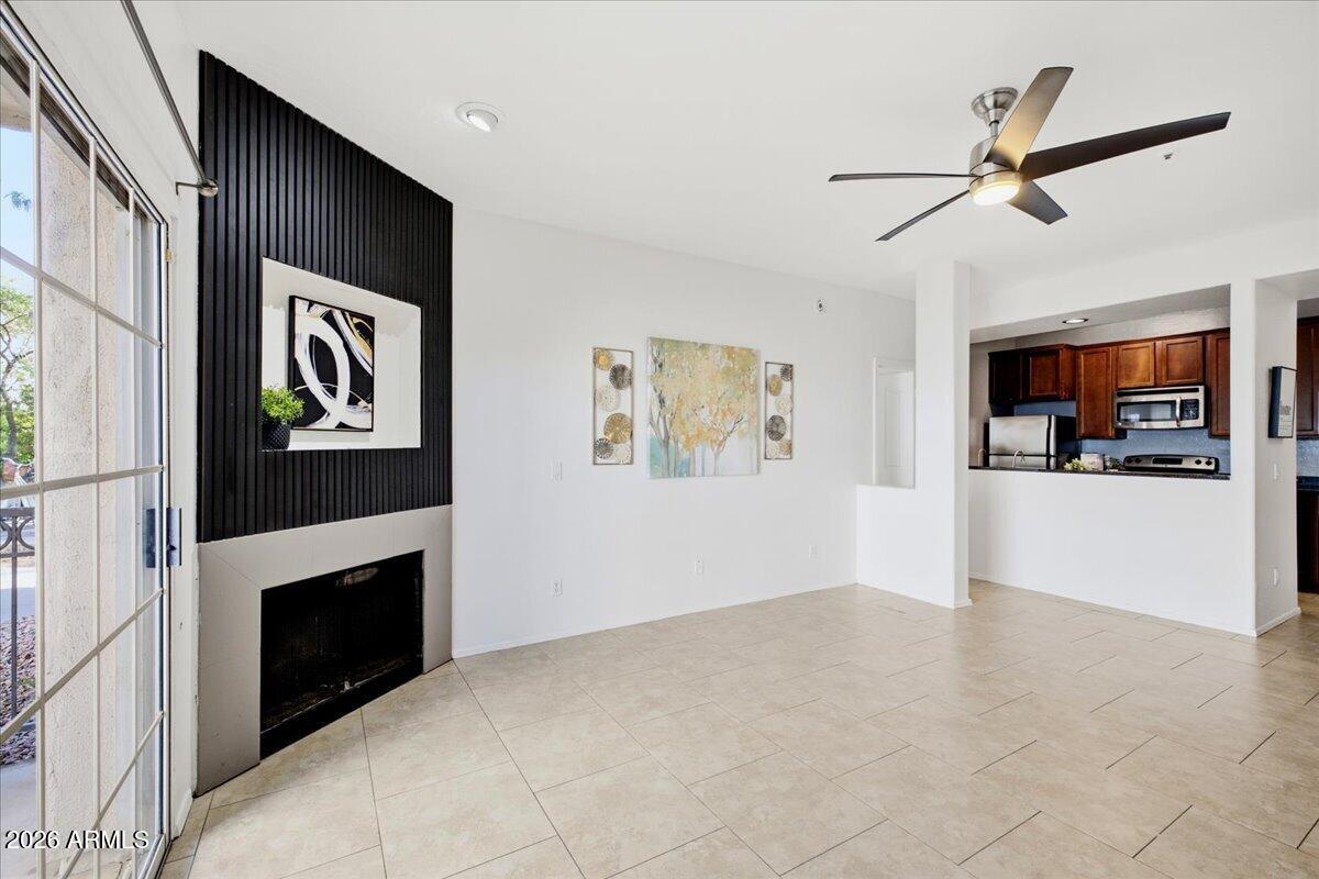 14145 N 92nd Street Unit 1016 — photo