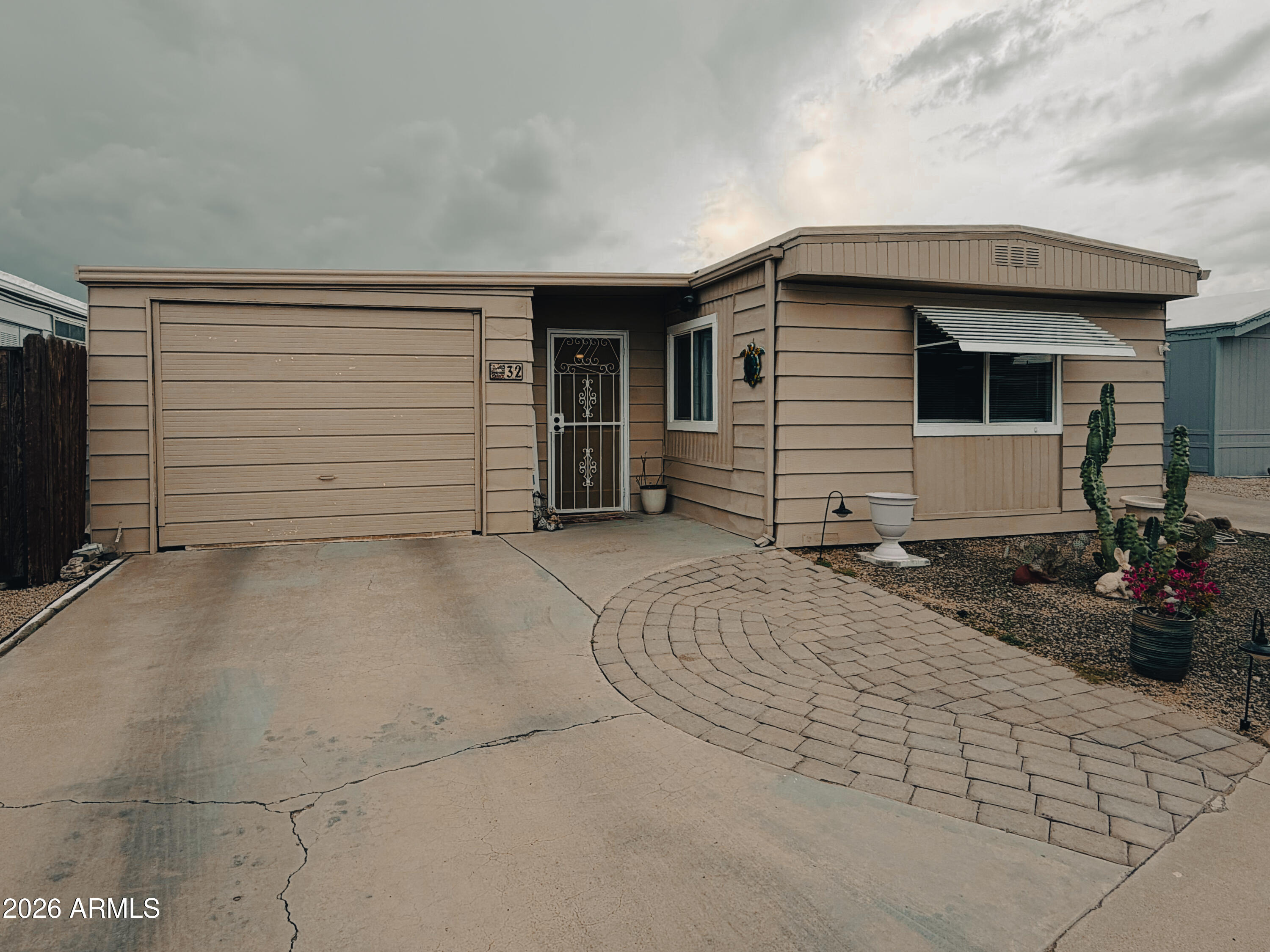 10201 N 99th Avenue Unit 32a — photo