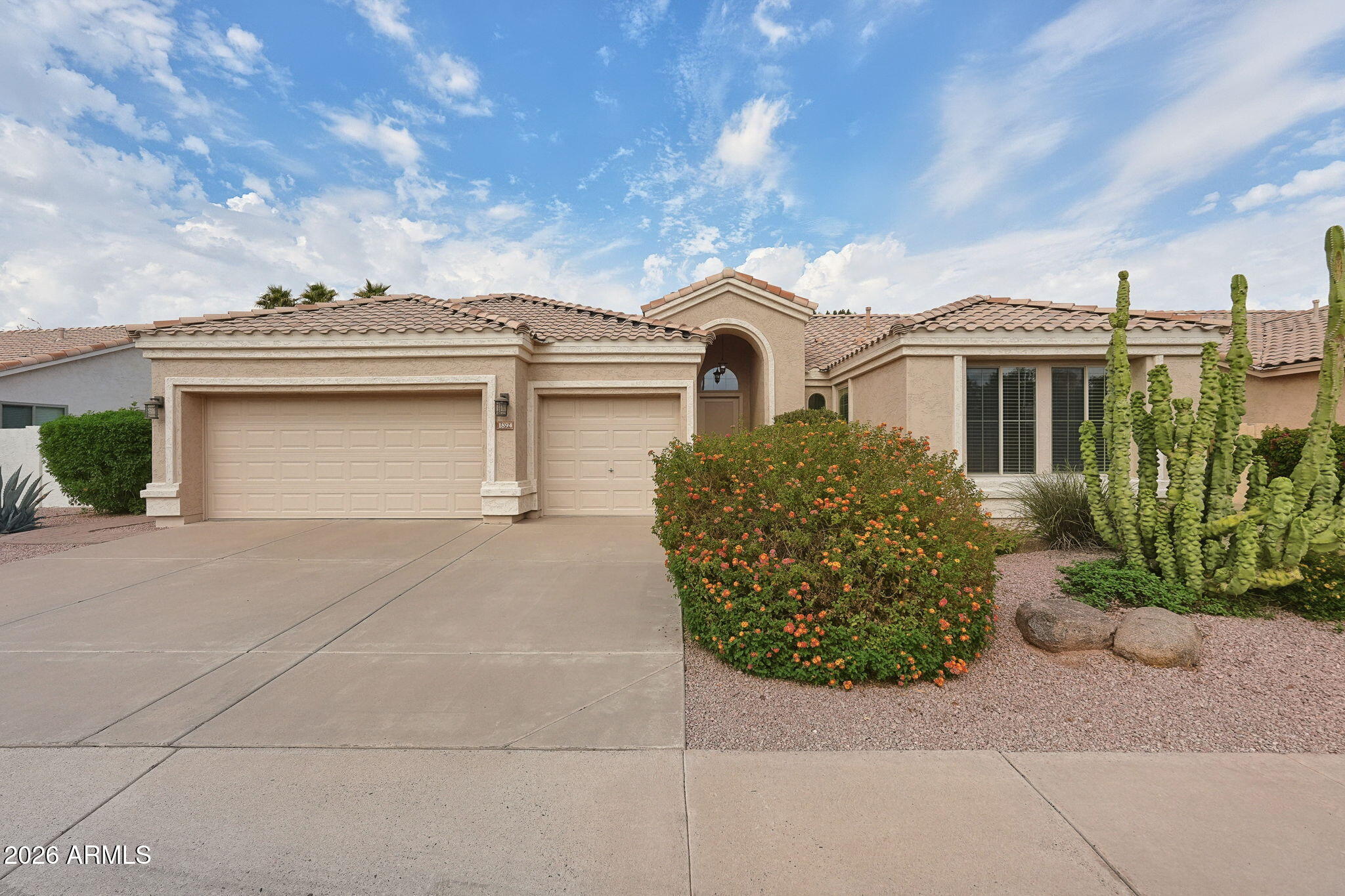 1894 W Hawk Way, Chandler, AZ 85286 | Realty.com
