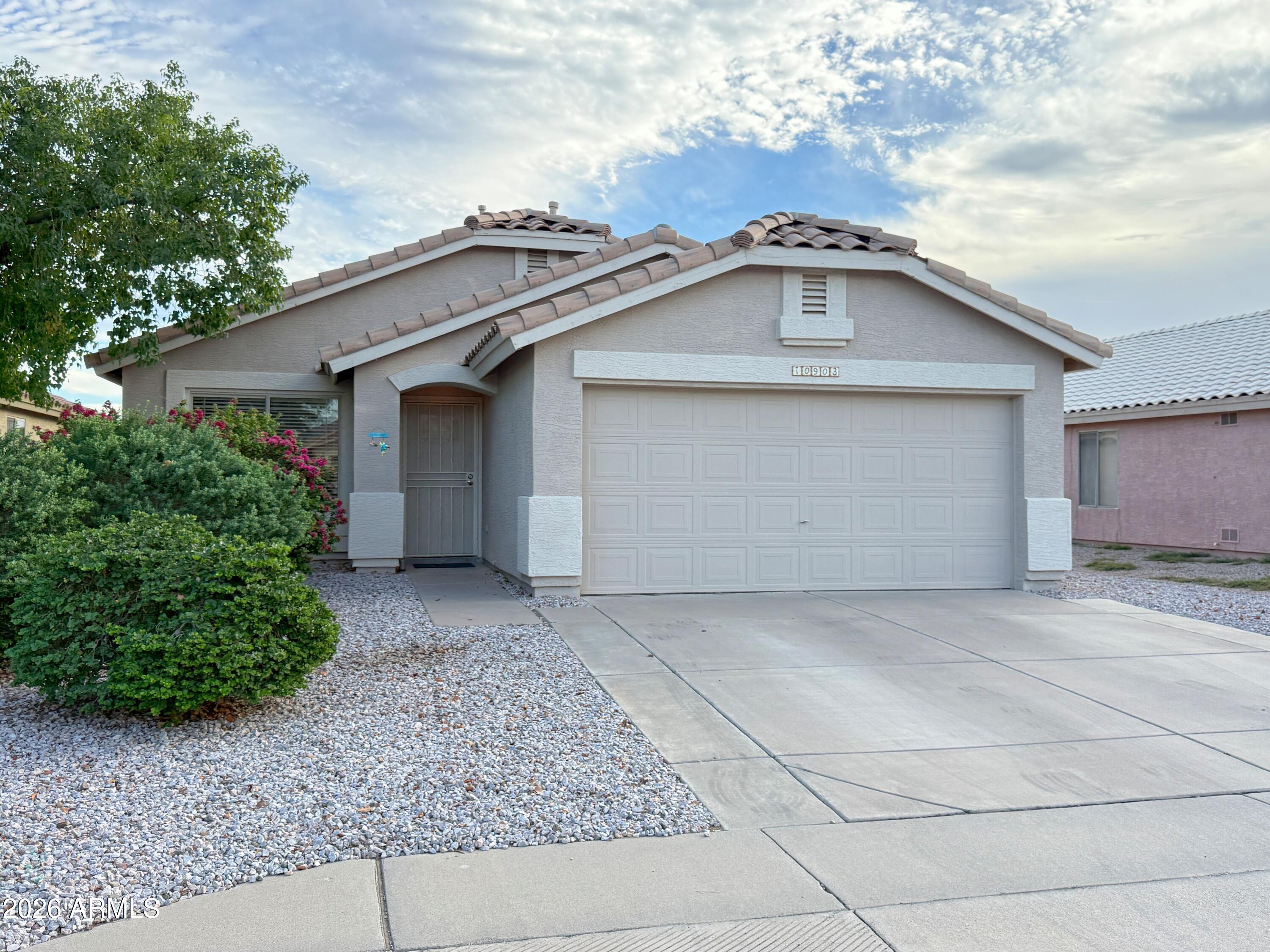 10903 E Diamond Avenue — photo