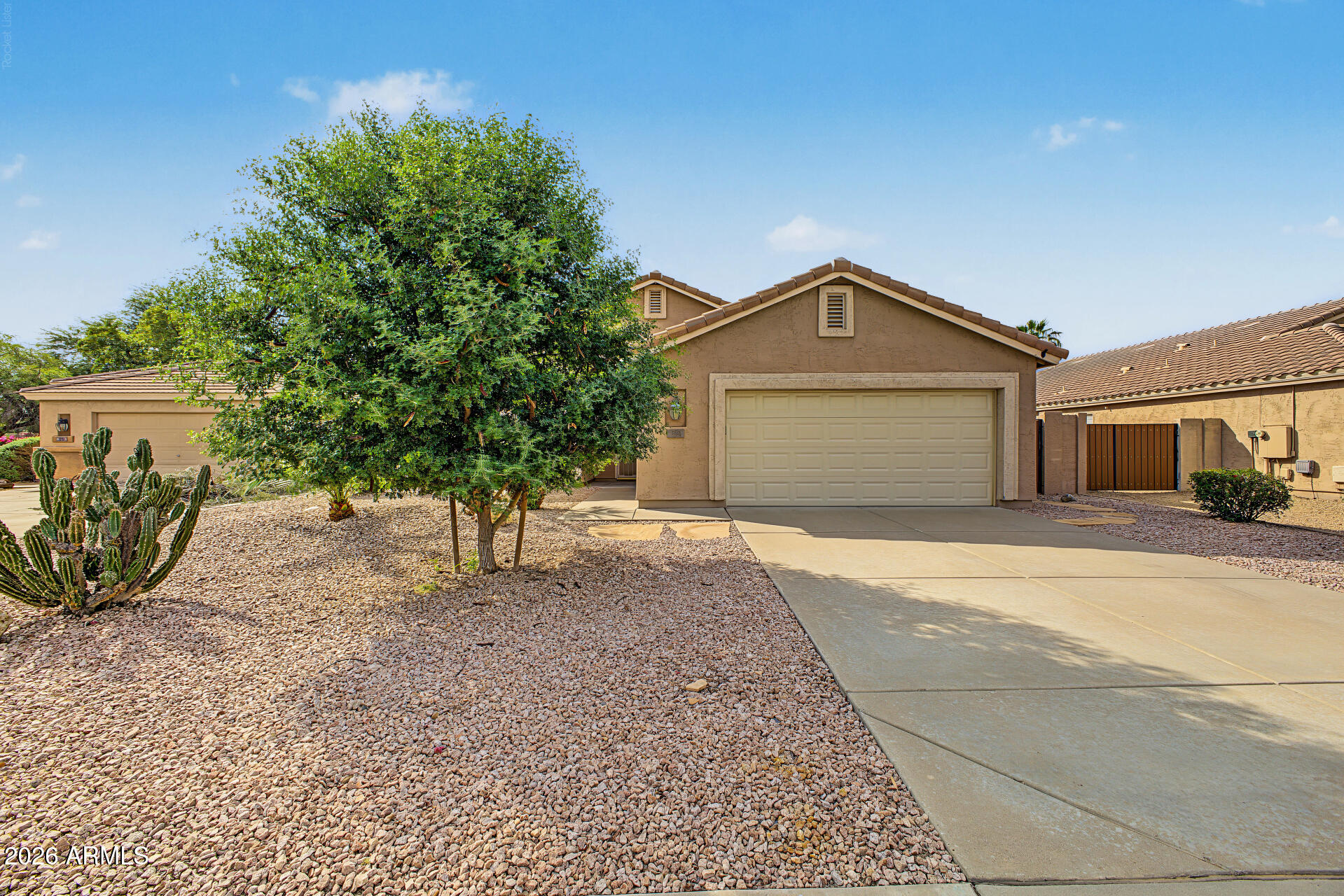 360 S Elm Court — photo