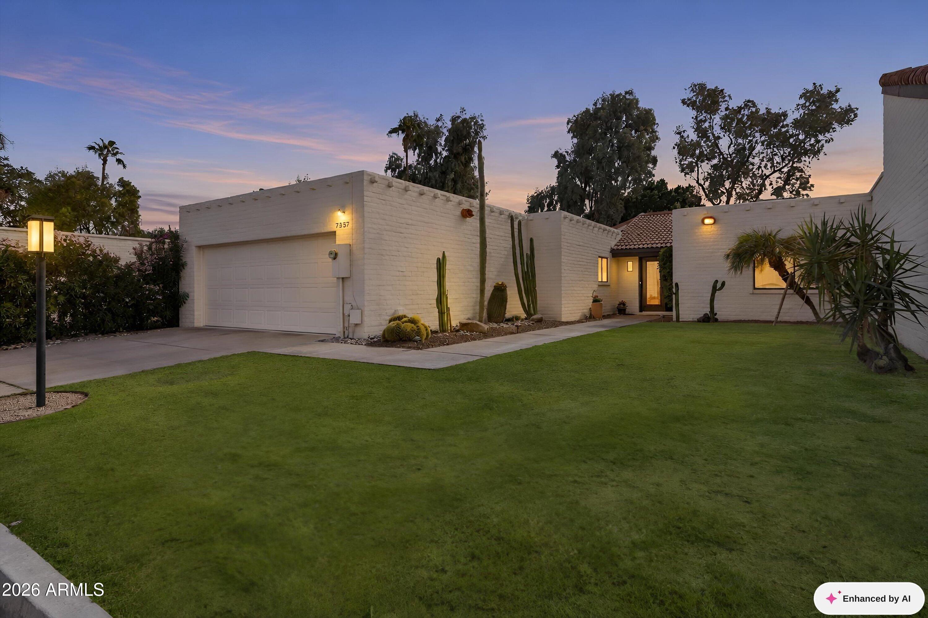 7357 E McLellan Boulevard — photo