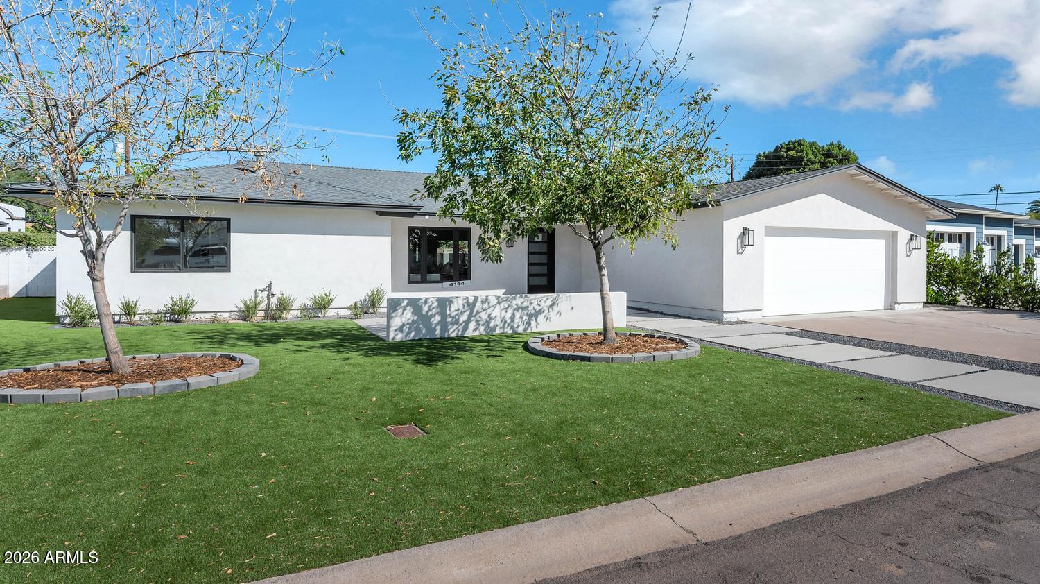 4114 E Mitchell Drive, Phoenix, AZ 85018 — photo 2