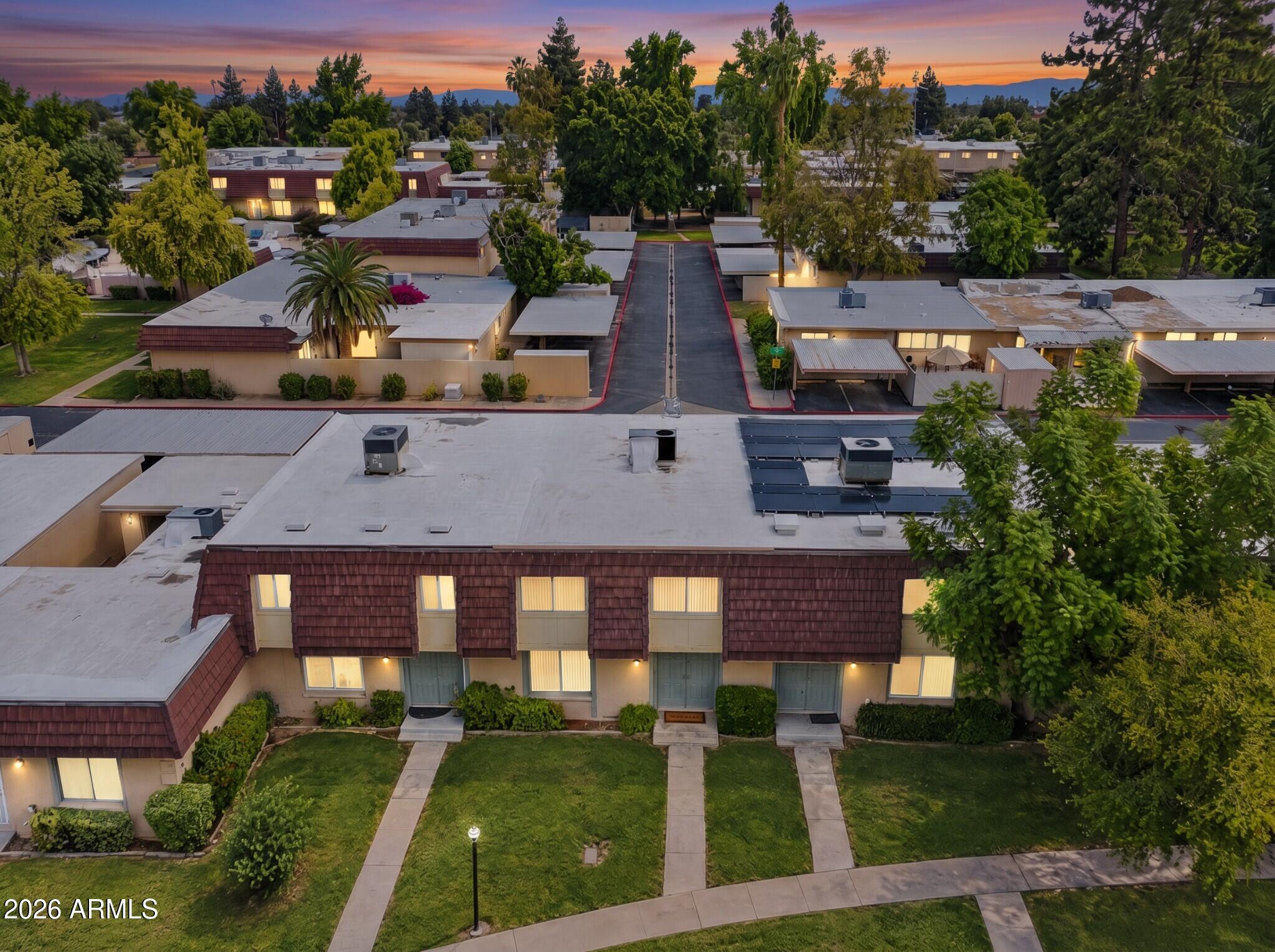 1609 E Malibu Drive — photo