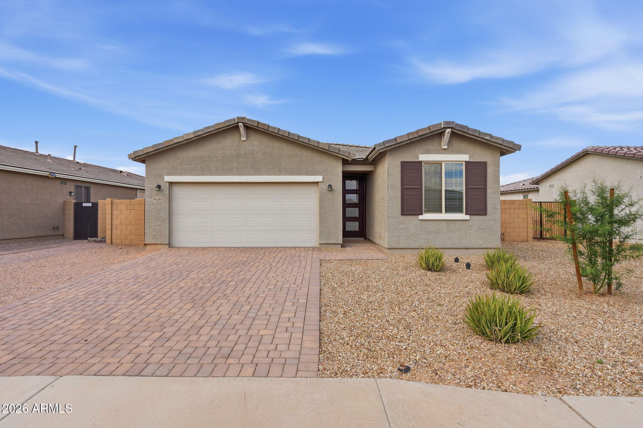 1626 E Evelyn Street — photo