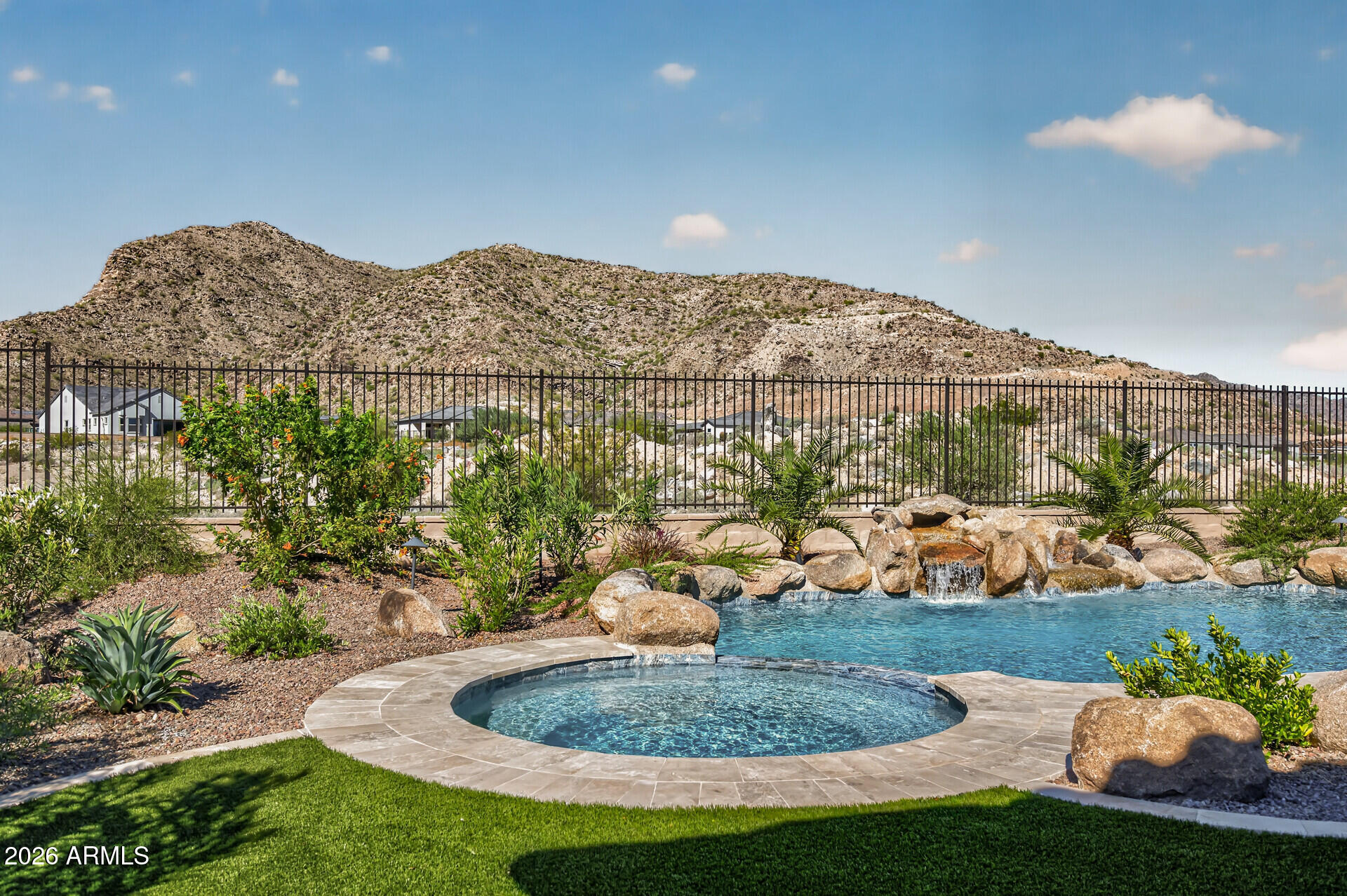 6094 N Sunrise Lane — photo