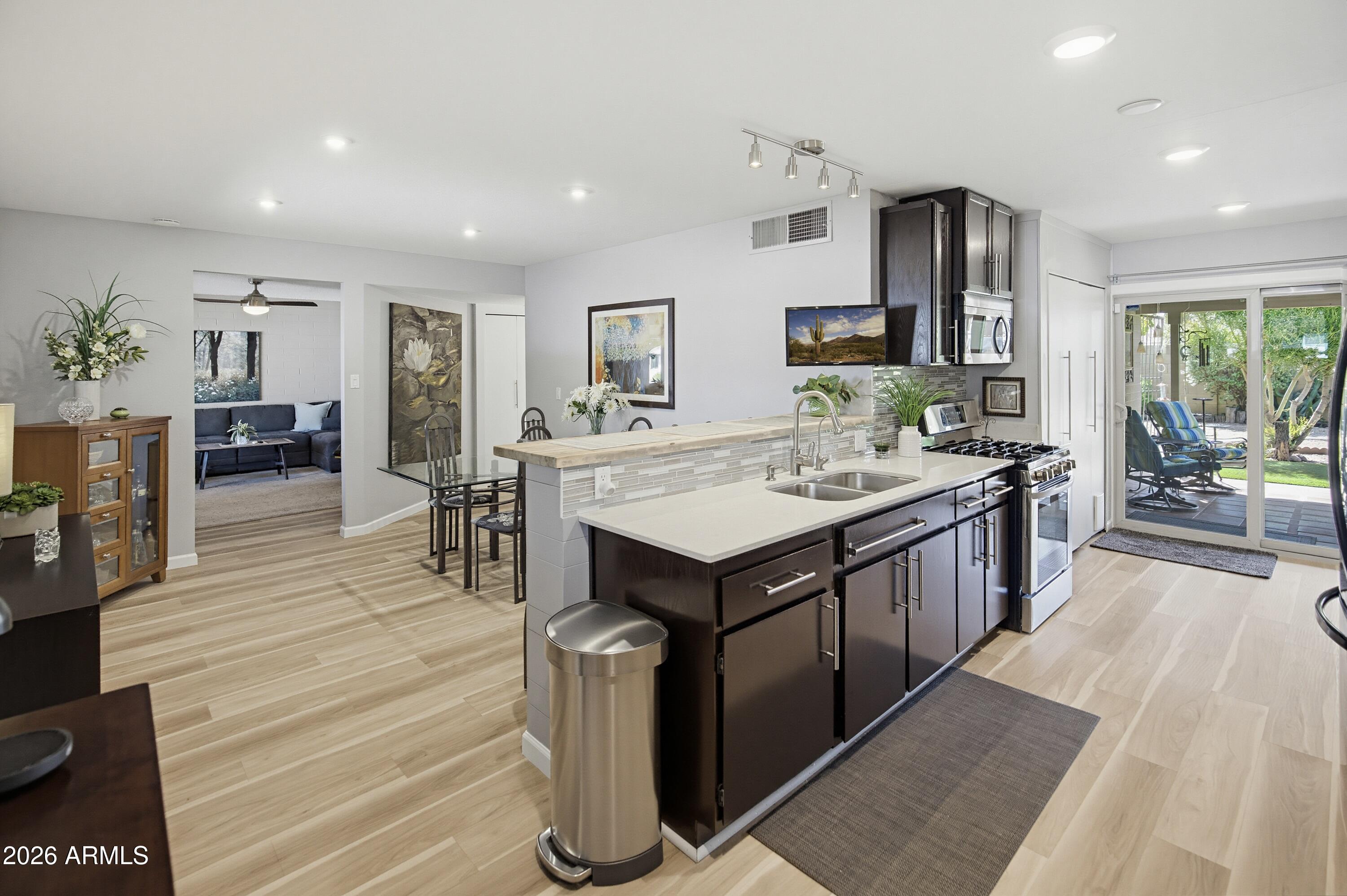 333 E Taylor Street, Tempe, AZ 85288 — photo 2