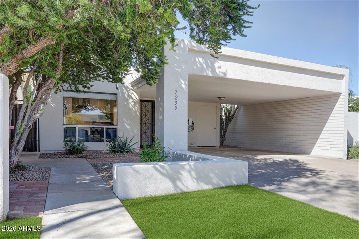 7230 N Via De La Siesta — photo