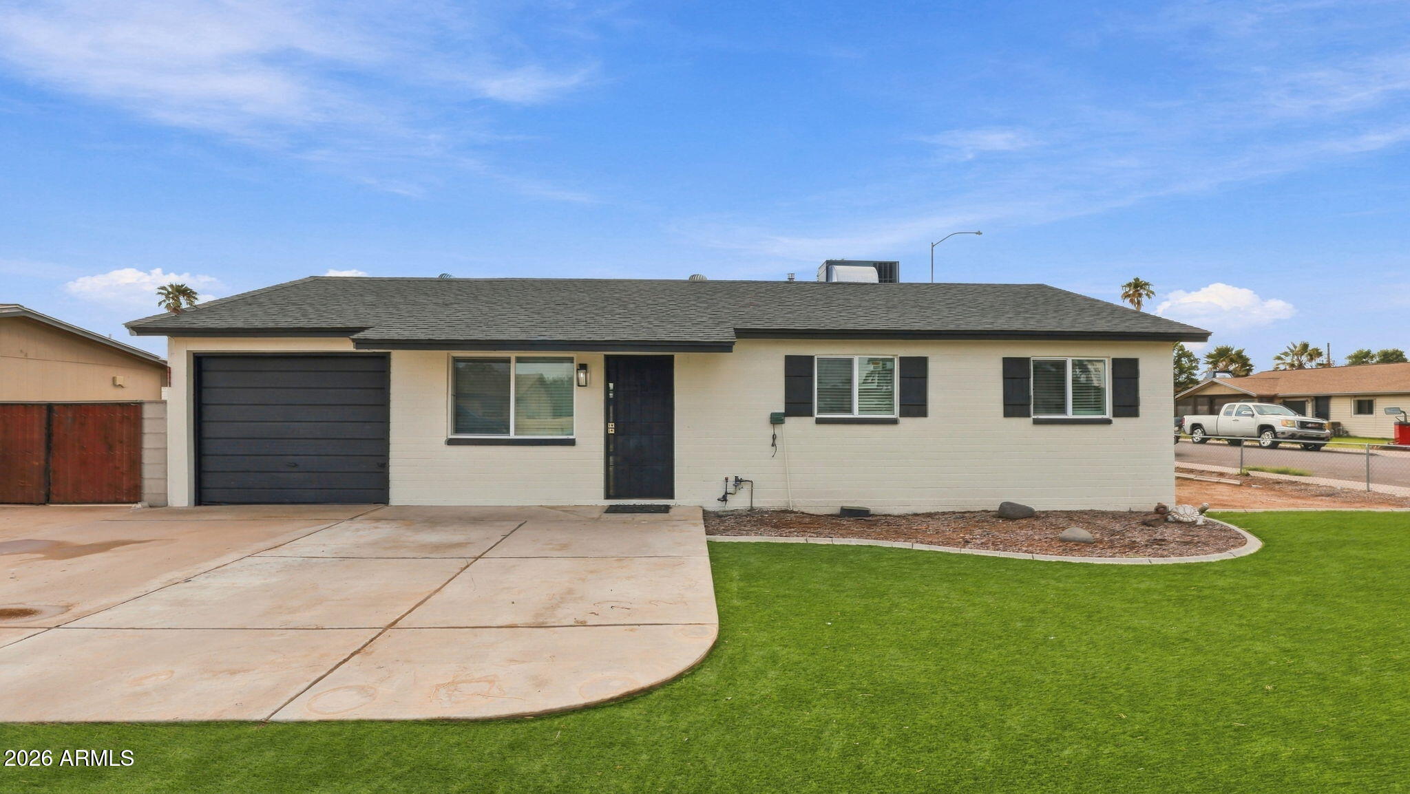 721 W Inglewood Street — photo