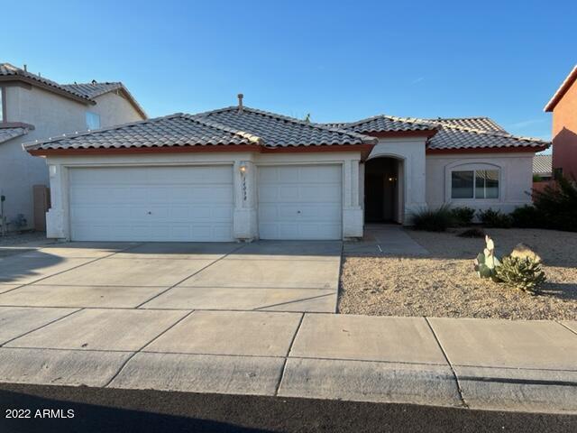 16038 W Maricopa Street — photo