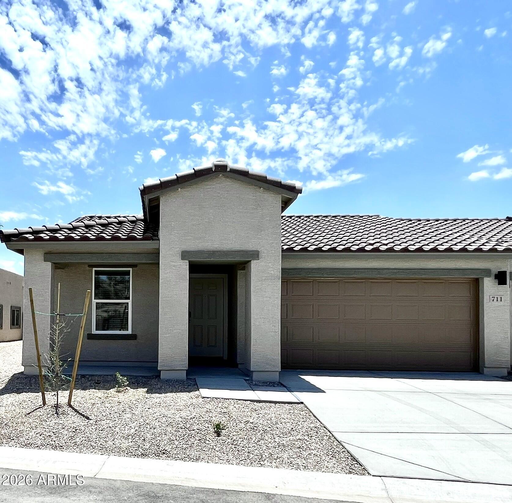 711 Dylan Court — photo