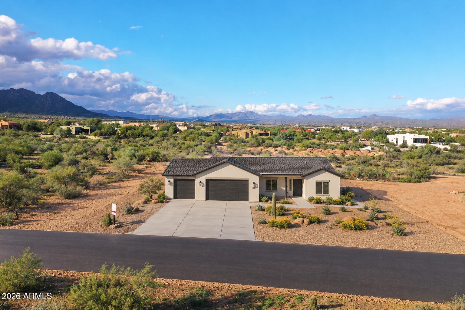 13716 E Las Piedras Way — photo