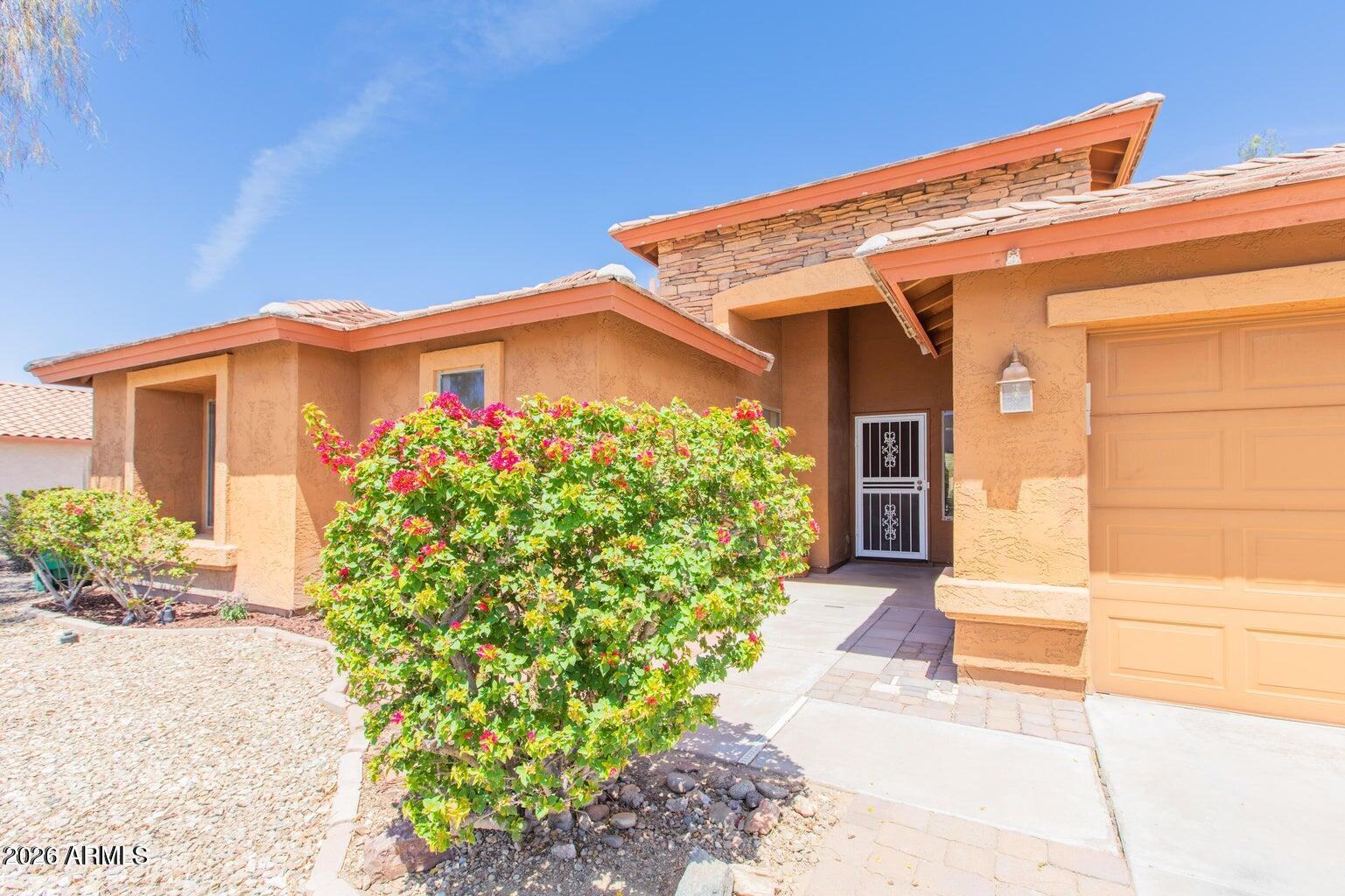 15942 W Adams Street — photo