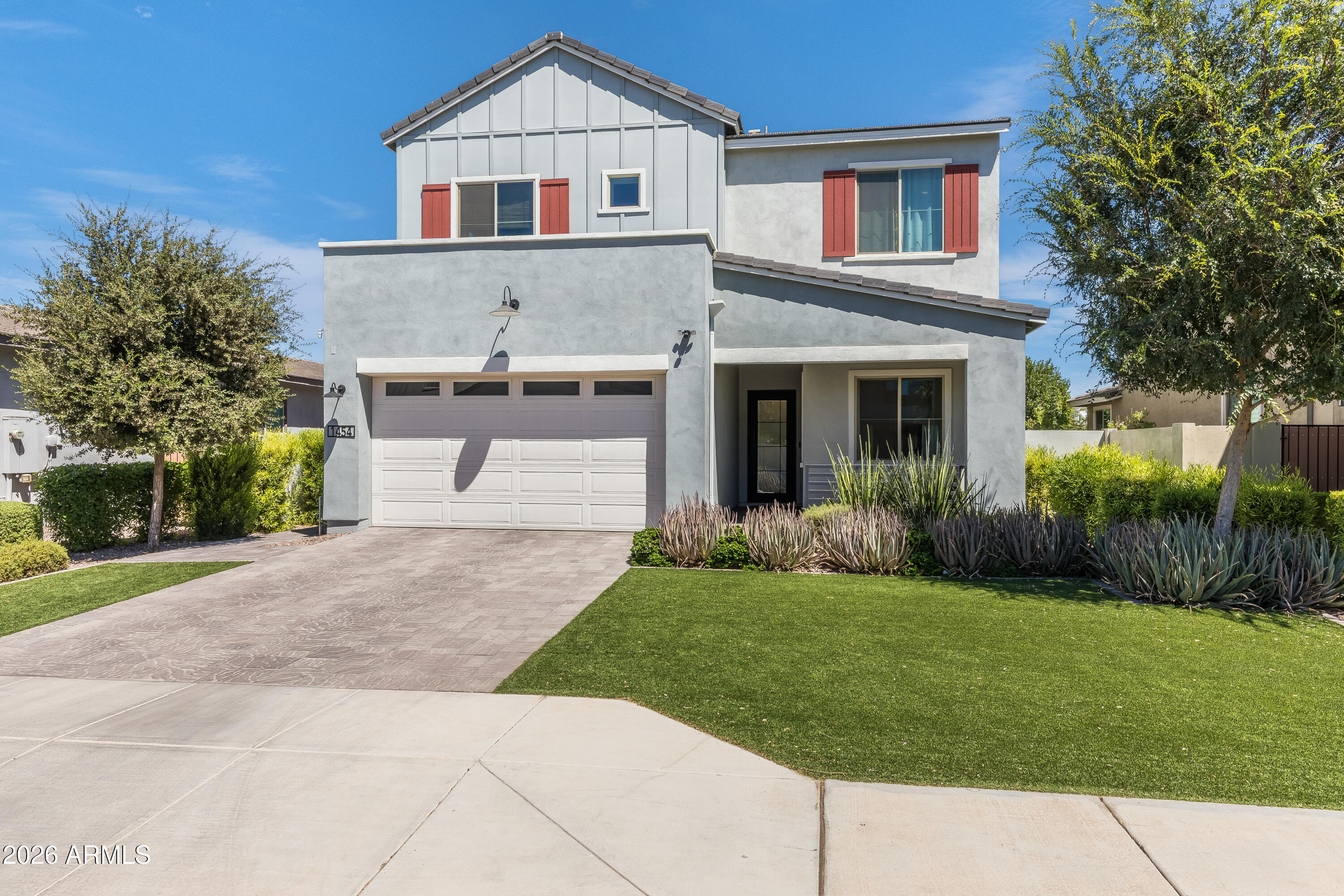 1454 E Rakestraw Lane — photo