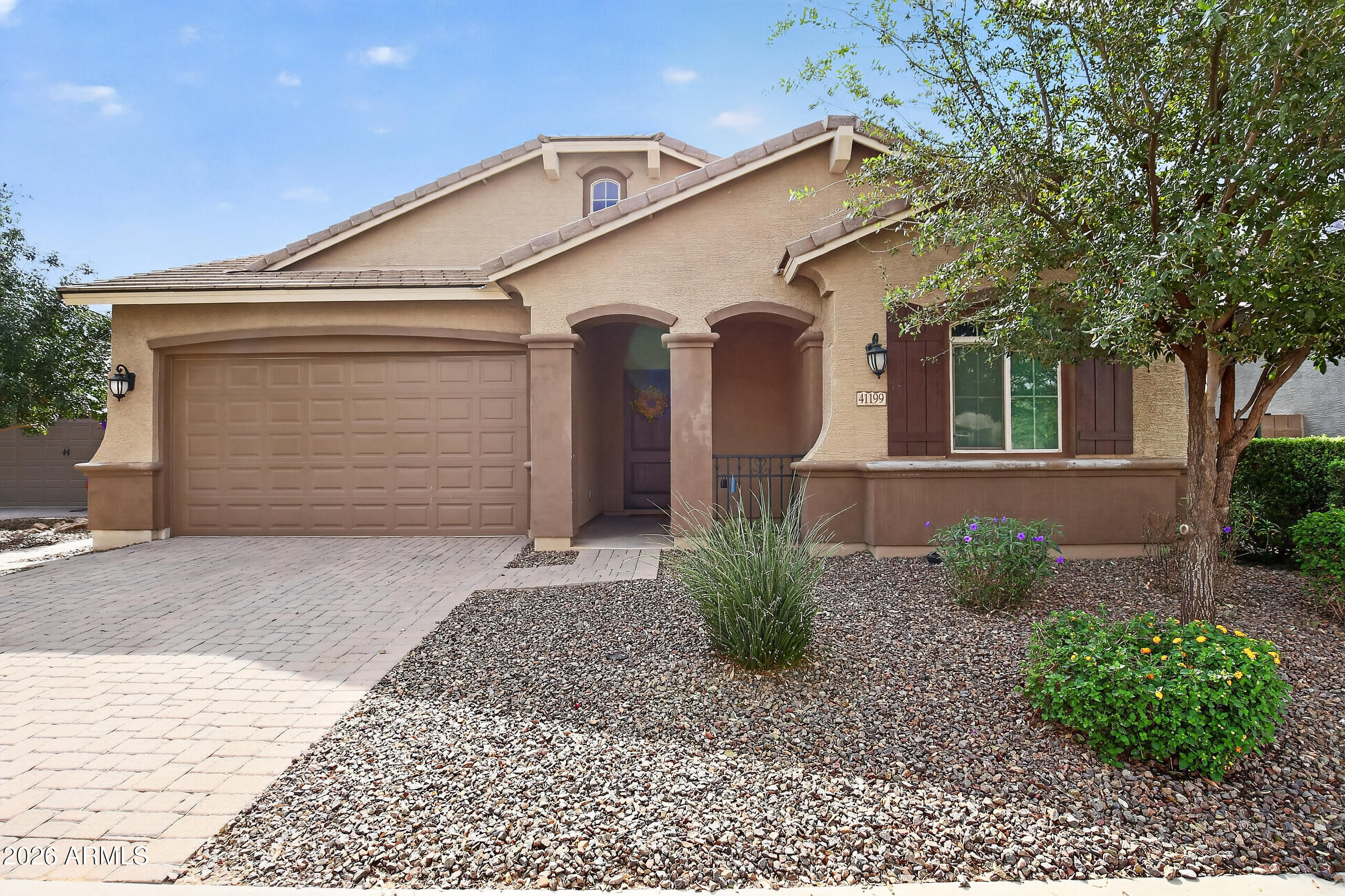 41199 W Almira Drive — photo