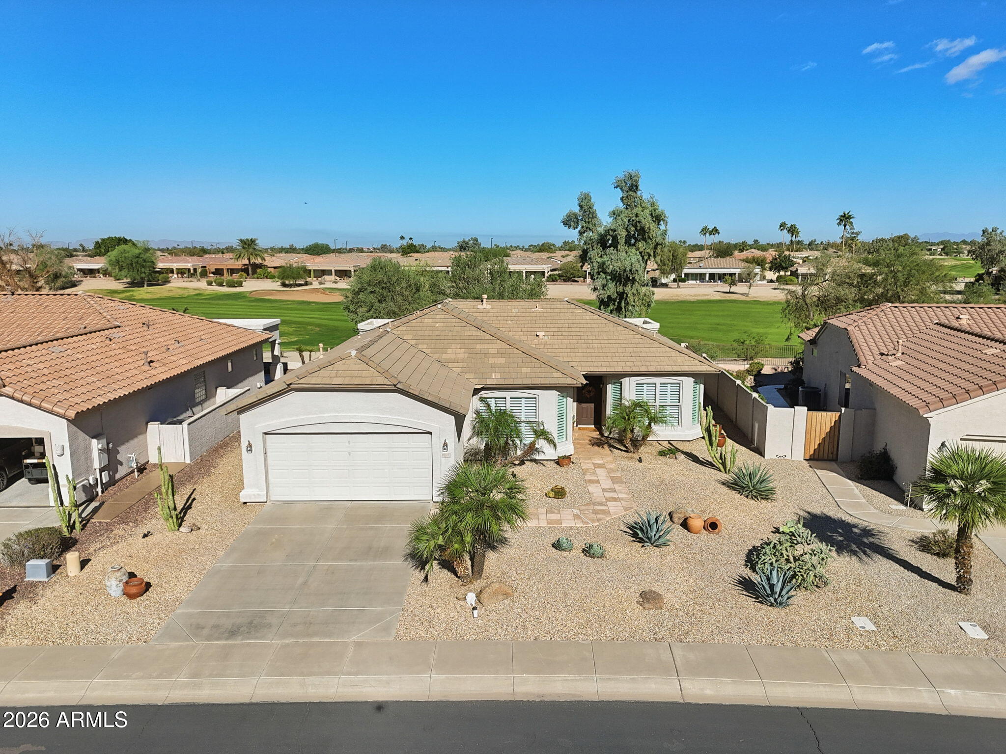 3918 E Hazeltine Way — photo