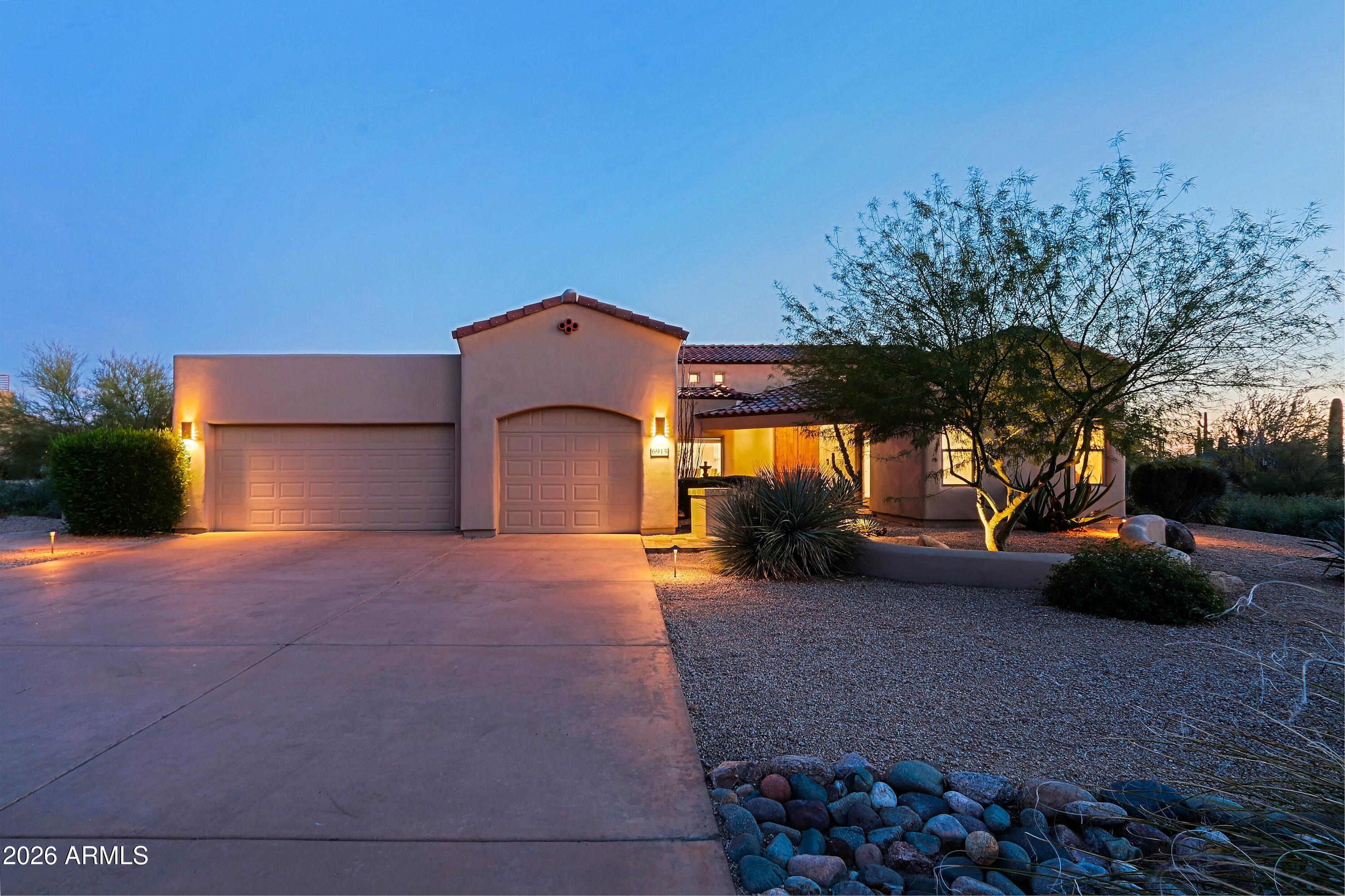 6915 E Buckhorn Trail — photo