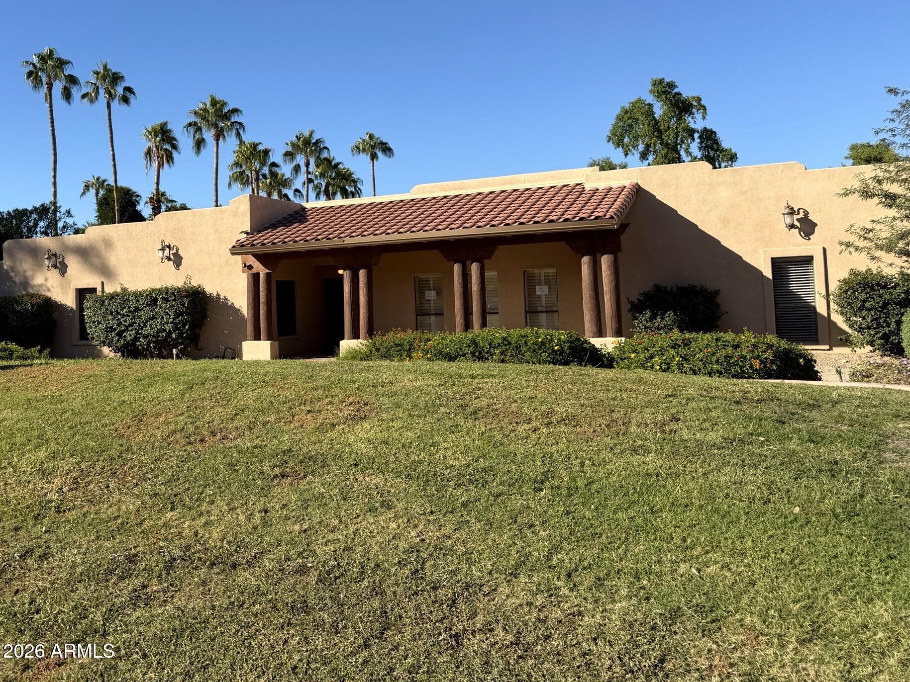 6810 E Doubletree Ranch Road — photo