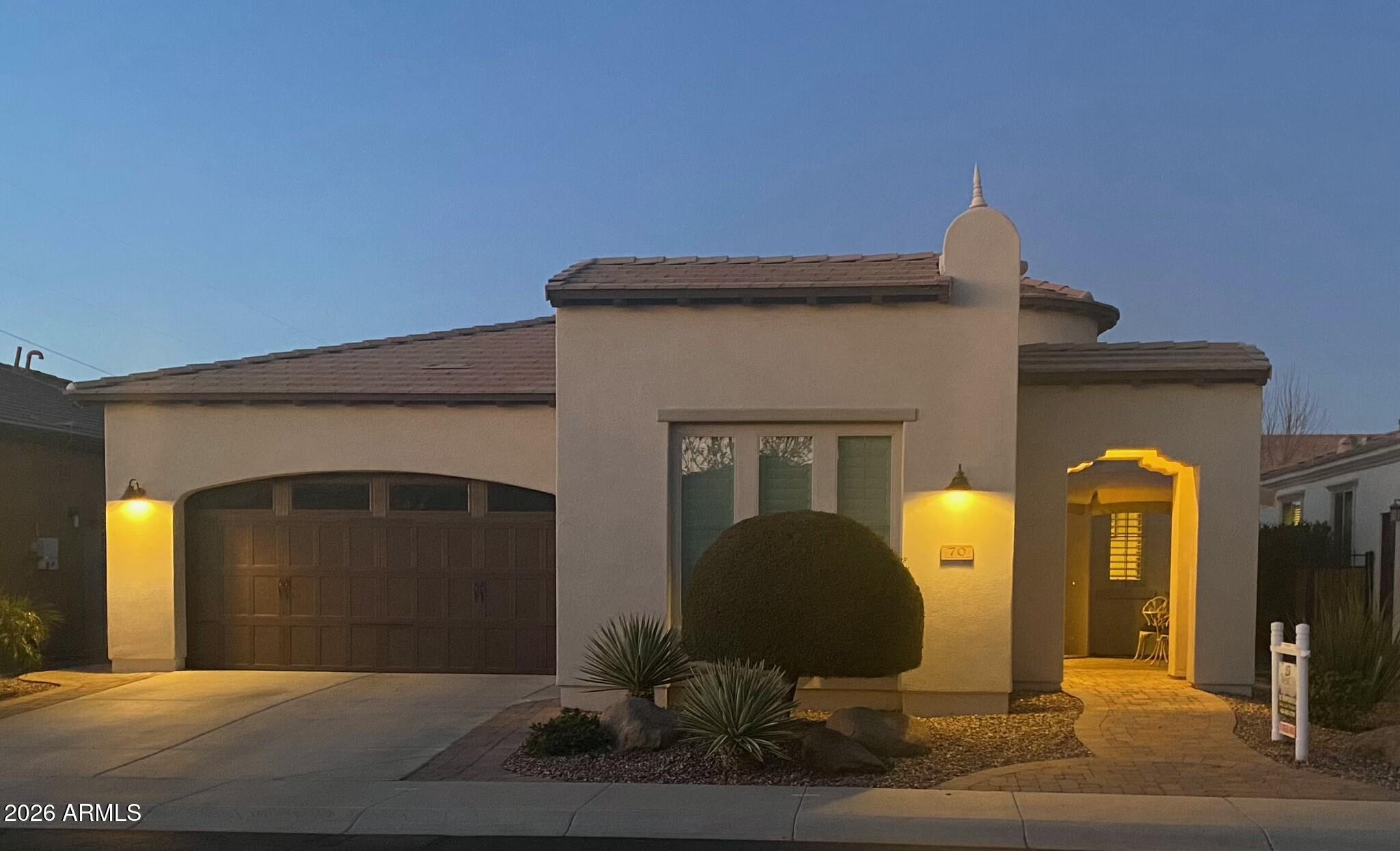 70 E Kennedia Drive — photo